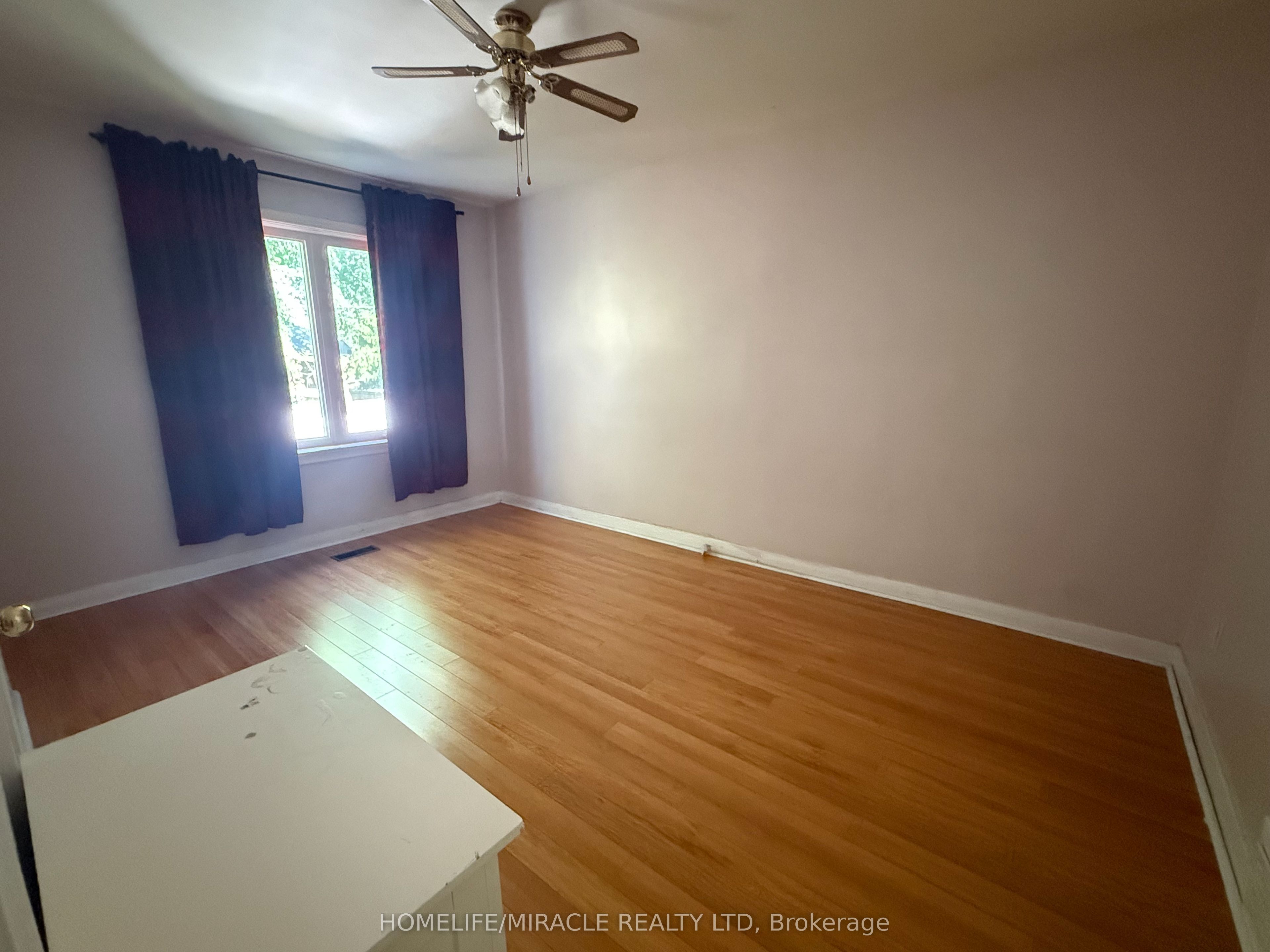 Unit Main Floor - 45 Martorino Drive, Scarborough 5