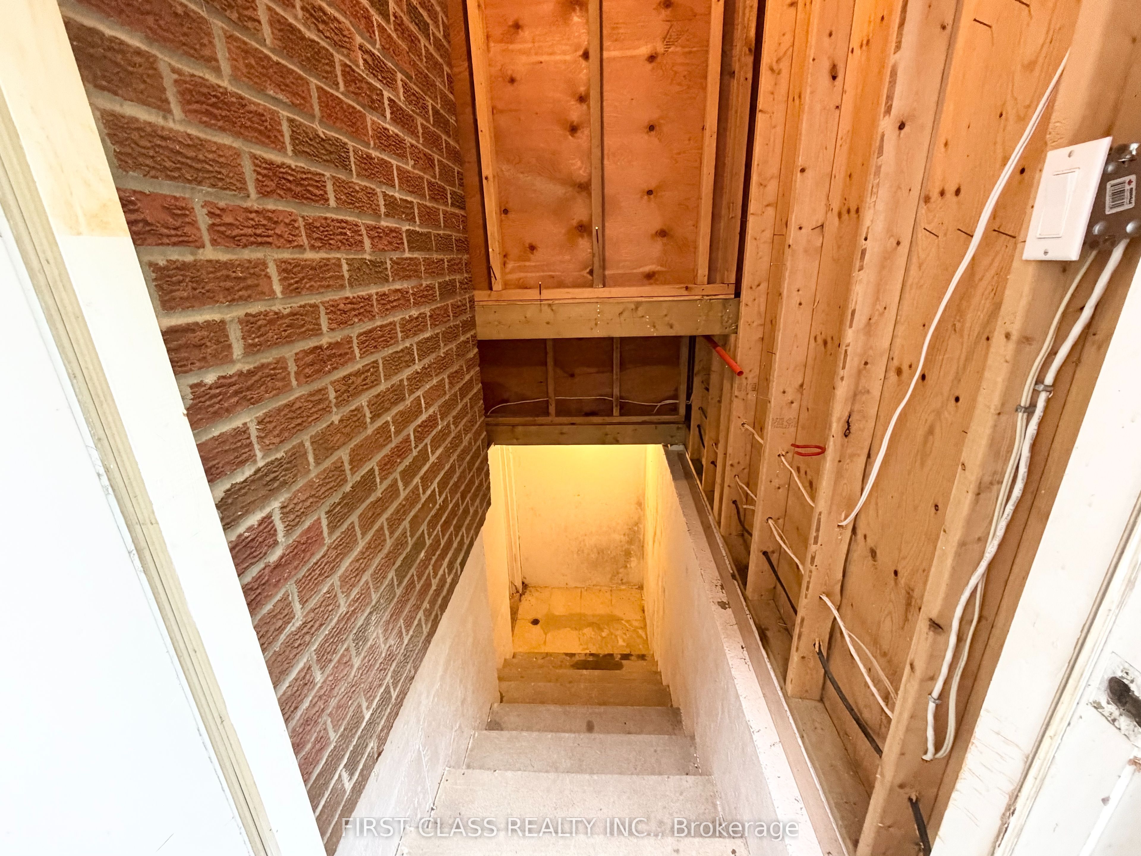 Unit Basement - 56 Silversted Drive, Scarborough 4