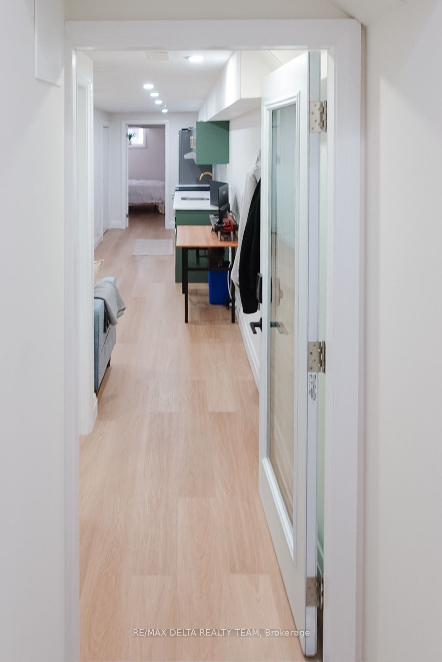 Unit Basement Apartment - 7 Craven Road, Toronto 3