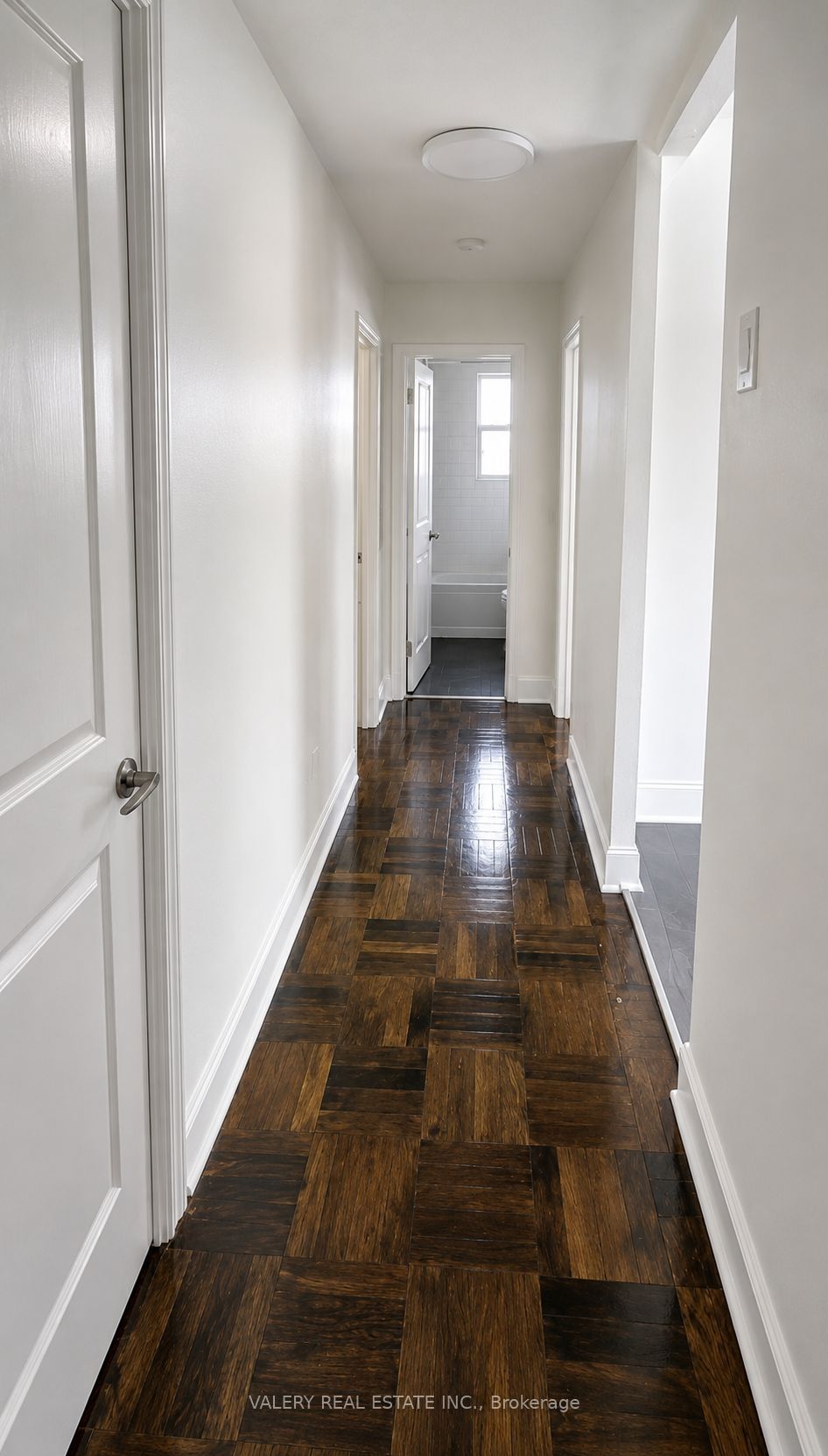 Unit E4 - 3017 Queen Street E, Scarborough 4