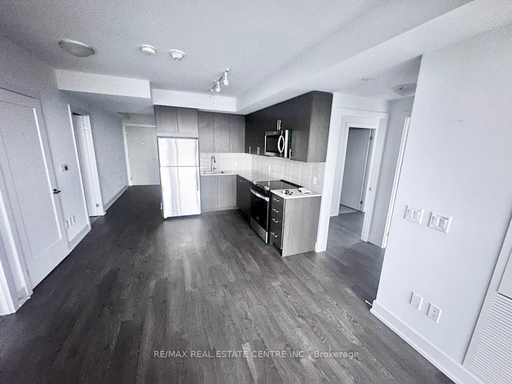 Unit 1516 - 2550 Simcoe Street N, Oshawa 3