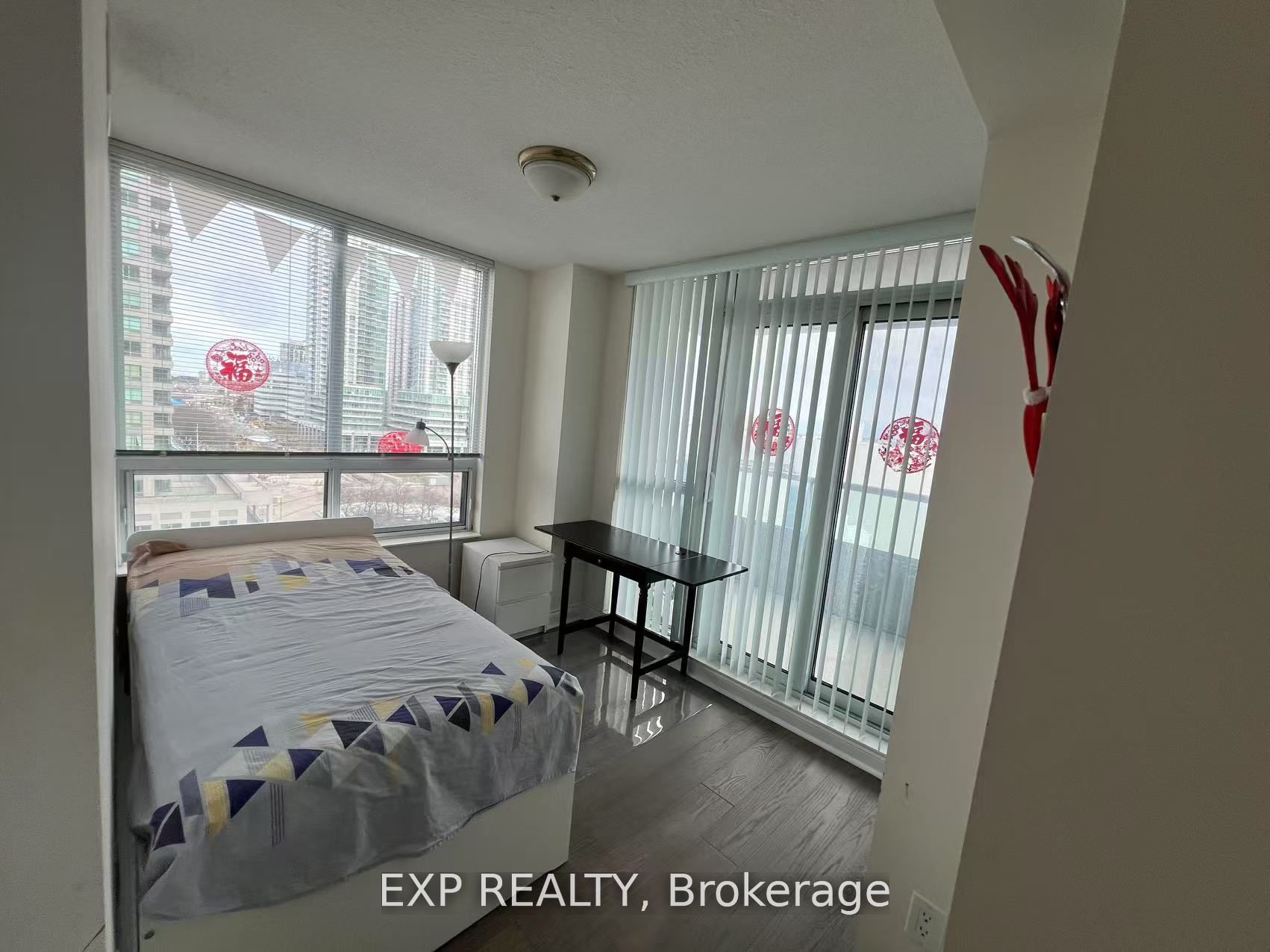 Unit 802 - 50 Brian Harrison Way, Scarborough 3