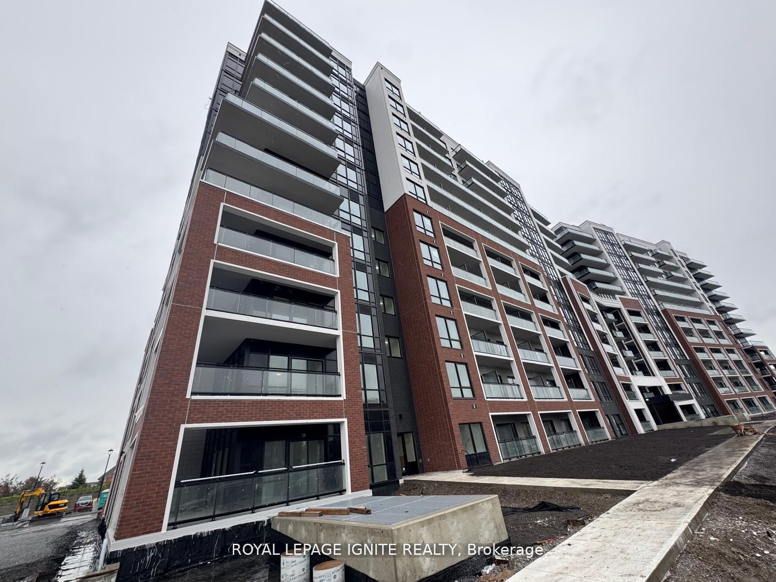Unit 101 - 51 Clarington Boulevard, Clarington 4