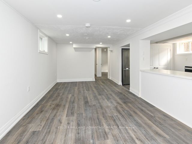 Unit Lower Unit - 61 Maybourne Avenue, Scarborough 3