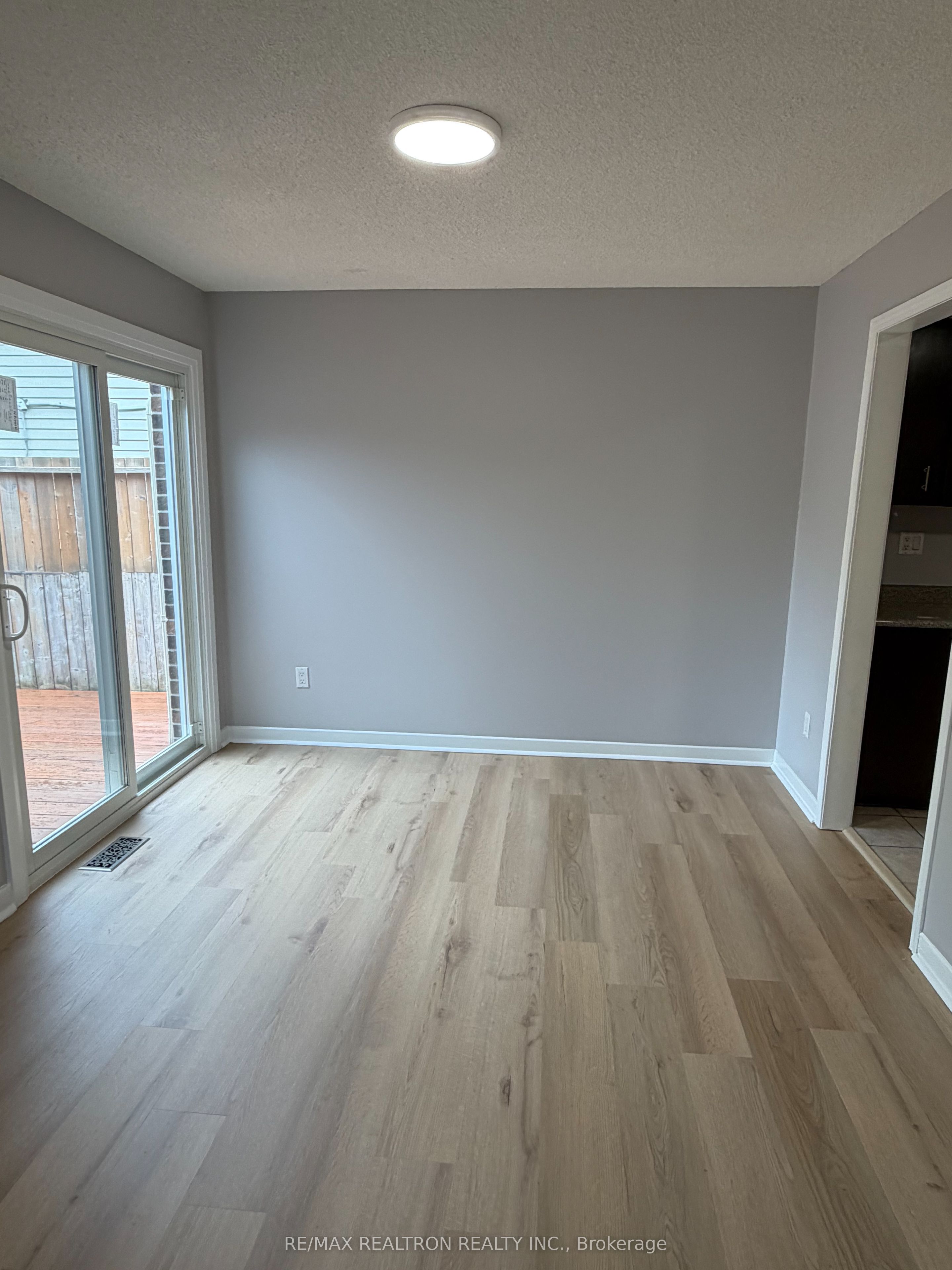 Unit Main - 148 Grenbeck Drive, Scarborough 4