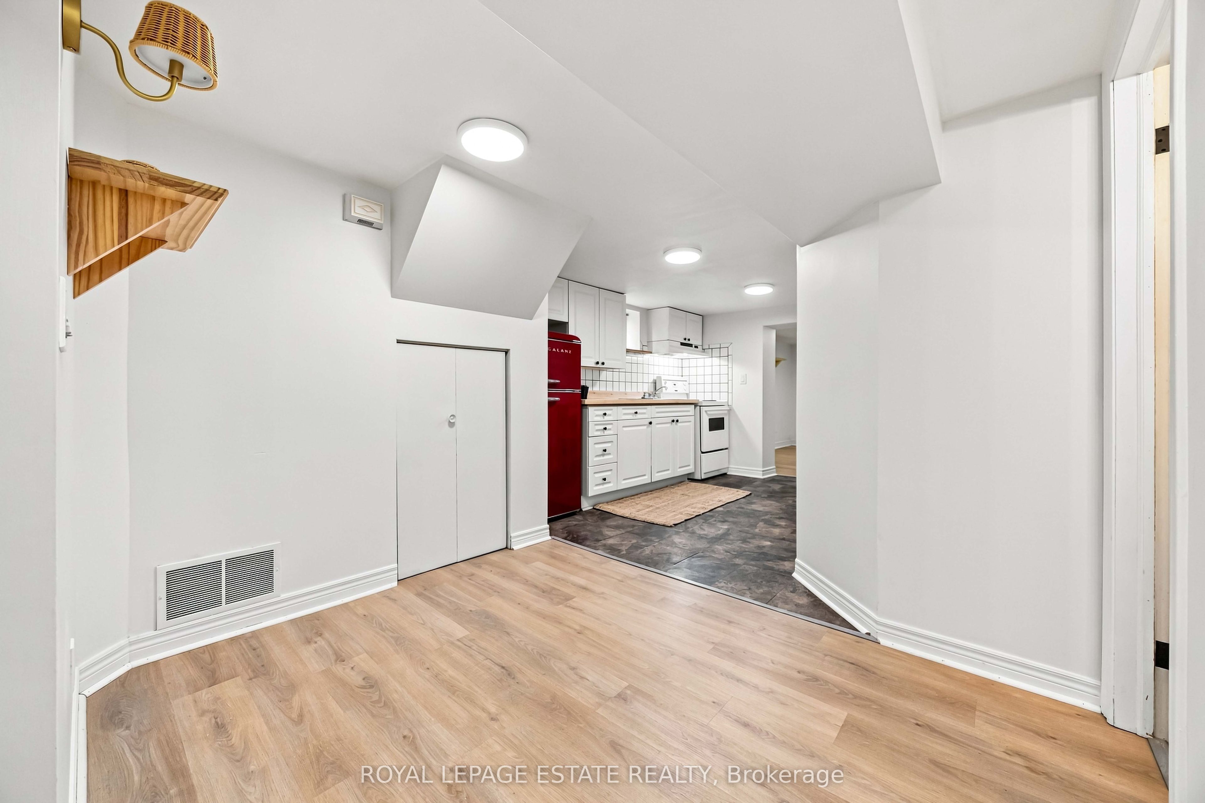 Unit lower - 17 Arden Crescent, Scarborough 5