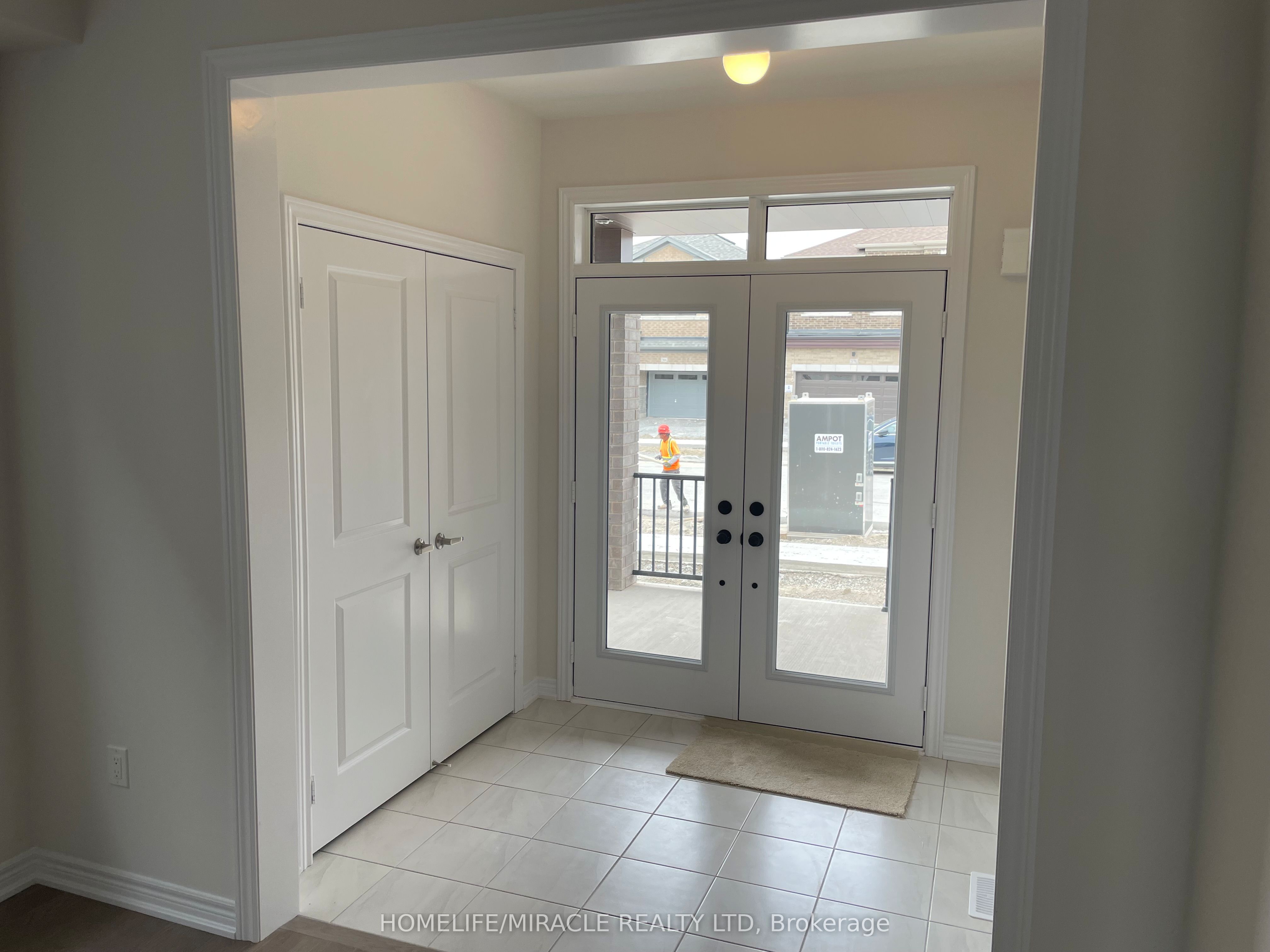2175 Coppermine Street, Oshawa 3
