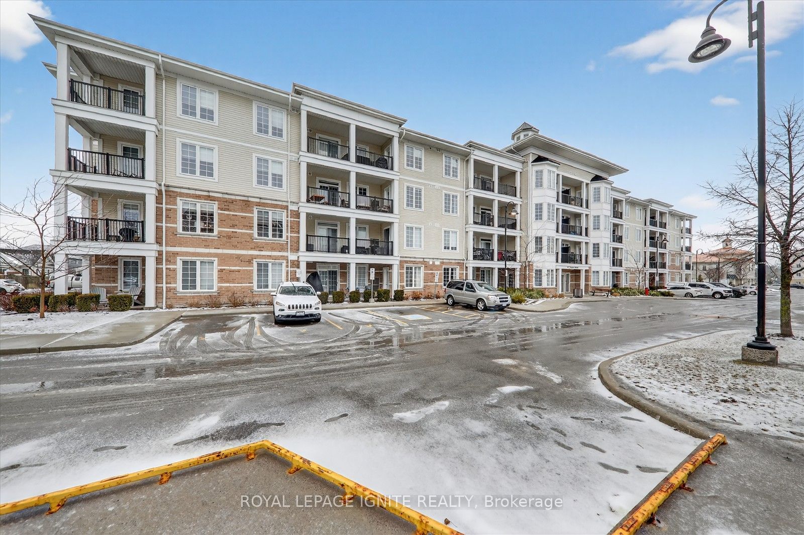 Unit 301 - 65 Shipway Avenue, Clarington 3