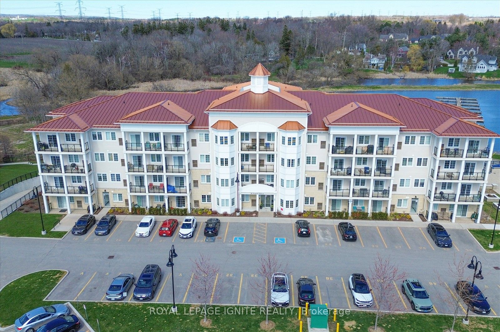 Unit 215 - 80 Shipway Avenue, Clarington 1