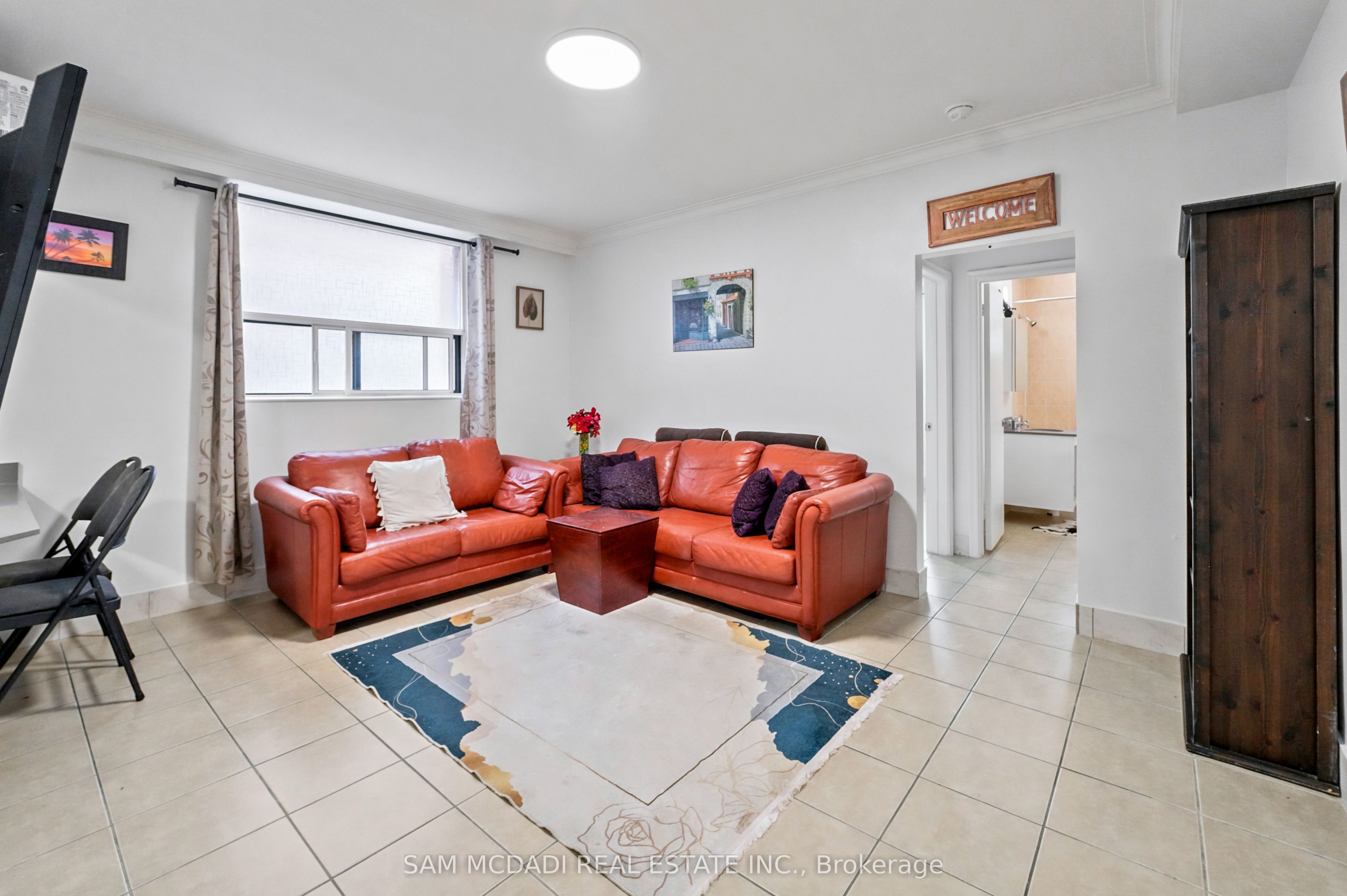 Unit 103 - 1016 O'connor Drive, Toronto 5