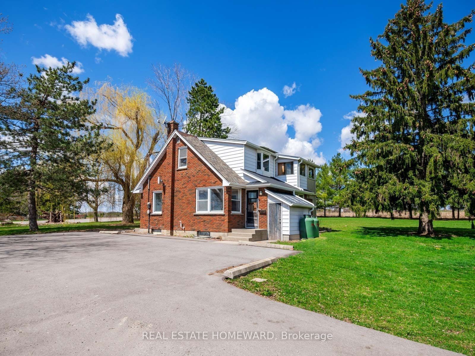 7265 Baldwin Street N, Whitby 4