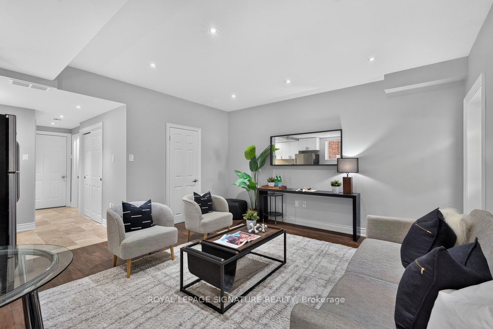 Unit Lower - 61B Bexhill Avenue, Scarborough 4