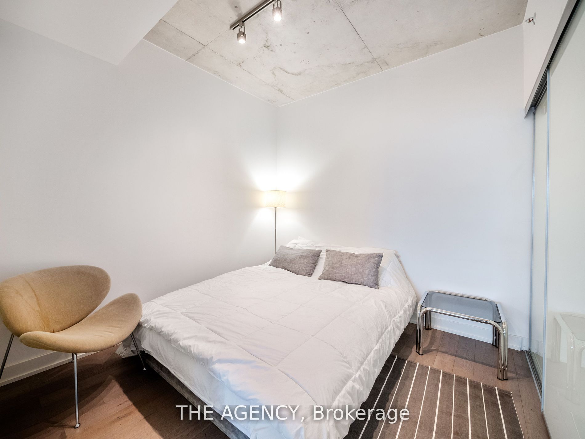 Unit 320 - 1190 Dundas Street E, Toronto 5