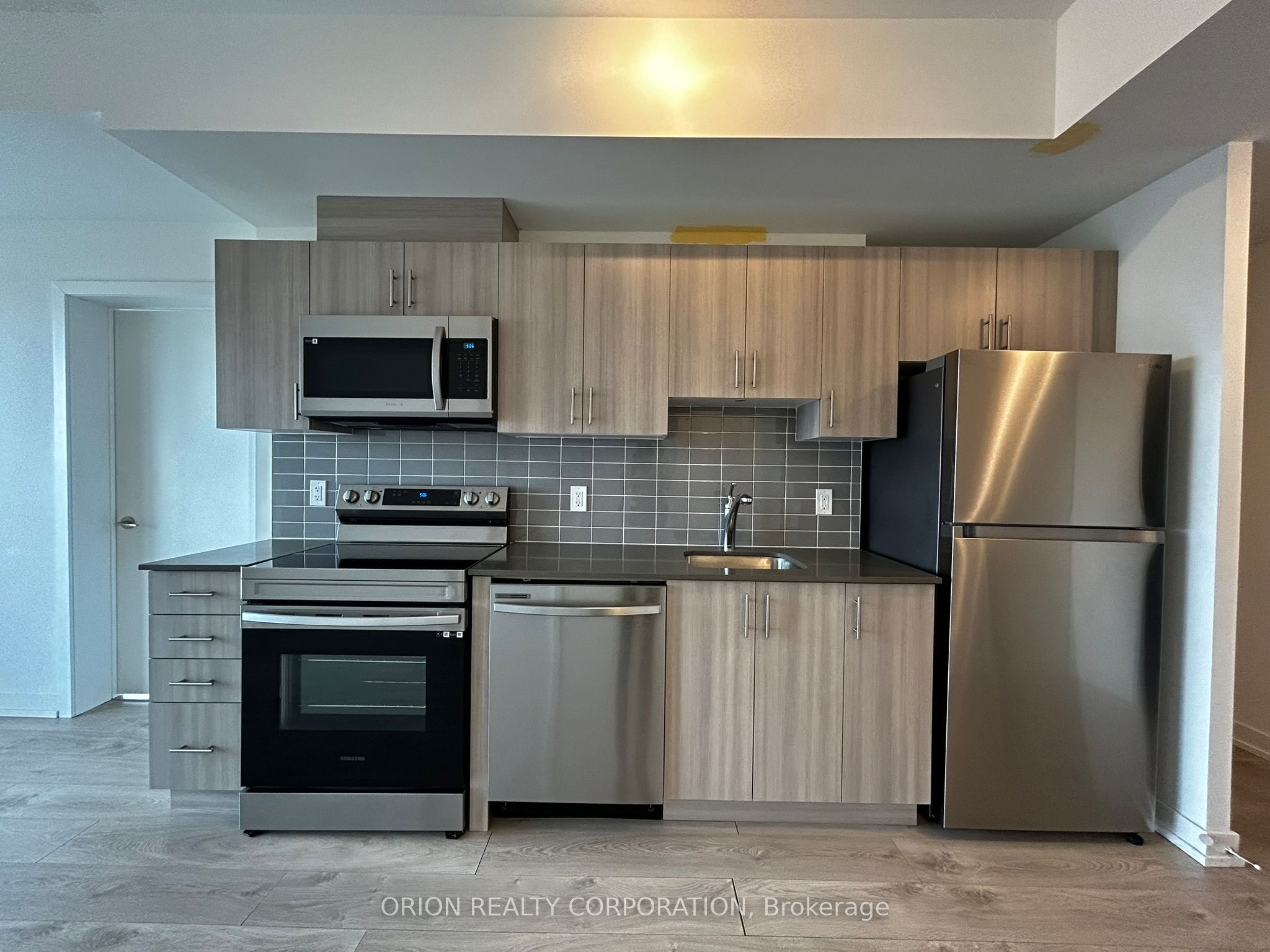 Unit 1513 - 1480 Bayly Street, Pickering 2