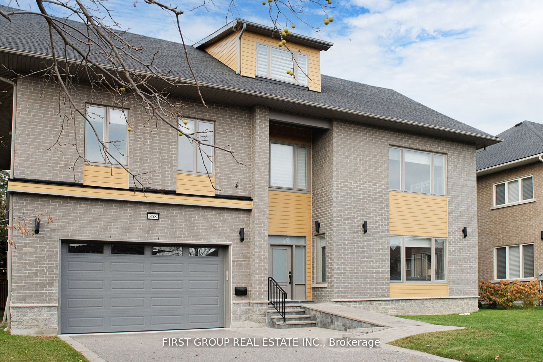 858 Strouds Lane, Pickering 2