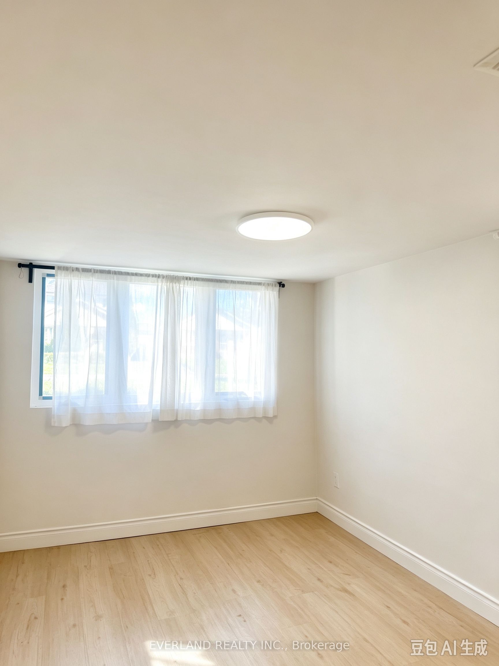 Unit Bsmt - 808 Midland Avenue, Scarborough 3