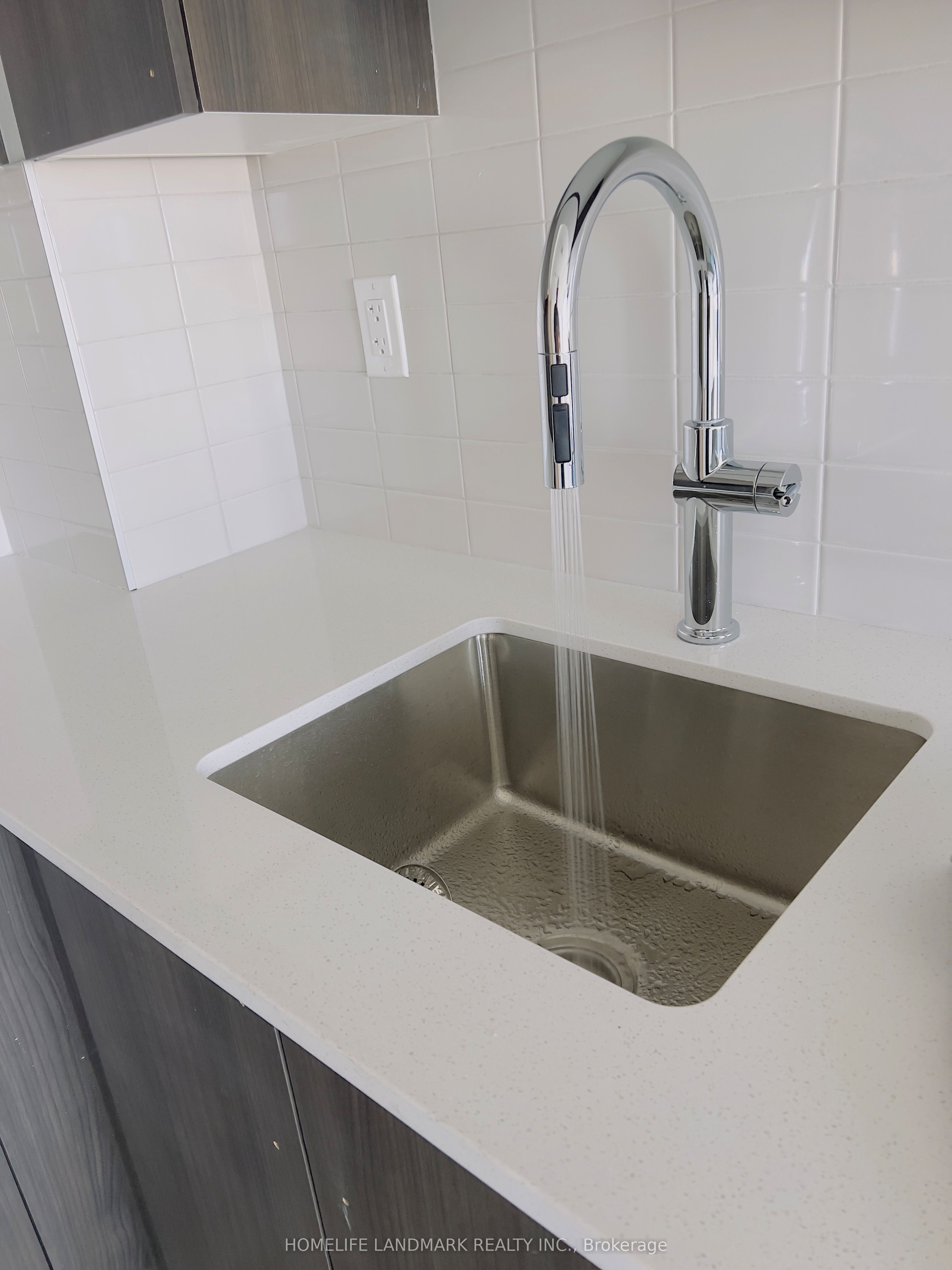 Unit 1309 - 1435 Celebration Drive, Pickering 2