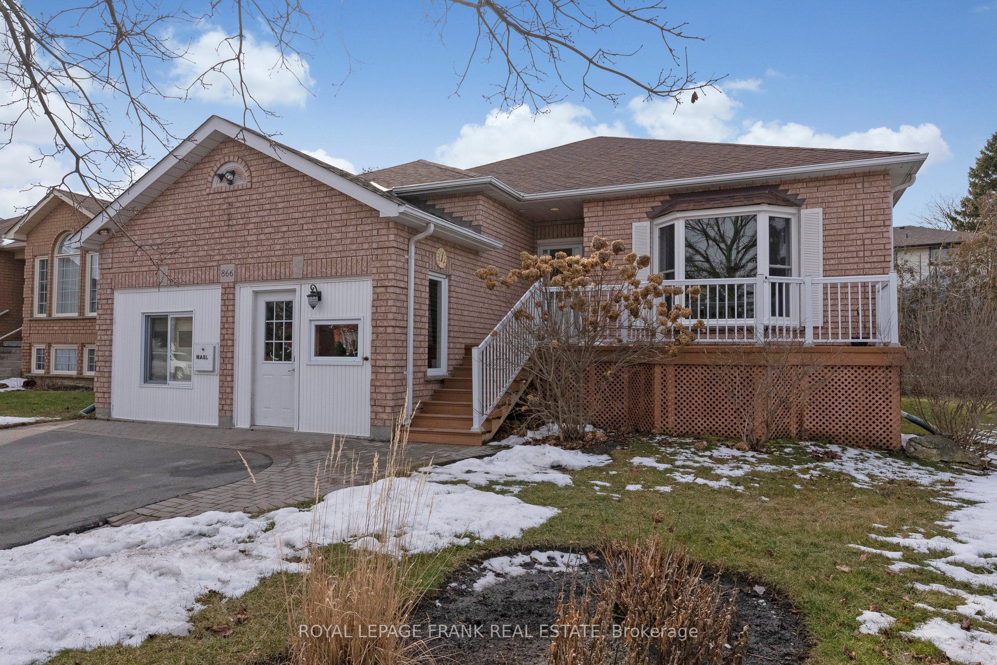 866 Wildflower Crt, Oshawa, Ontario L1G7Z4 Sold History