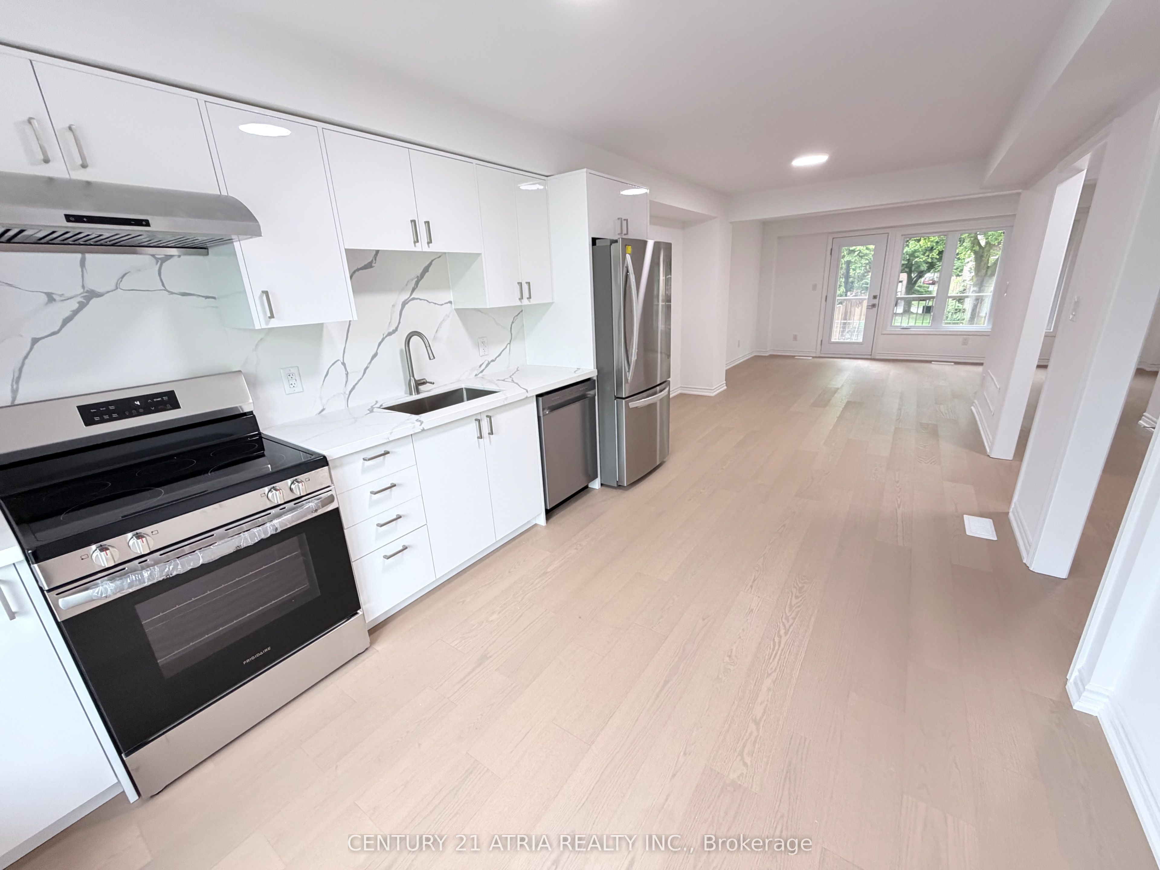Unit 5 - 11 Plaisance Road, Richmond Hill 2