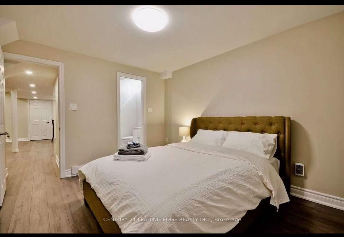 Unit Bsmt - 129 Bernard Avenue, Richmond Hill 3