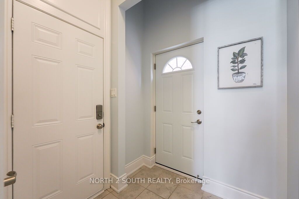 Unit Bsmt - 157 Faust Ridge, Vaughan 5