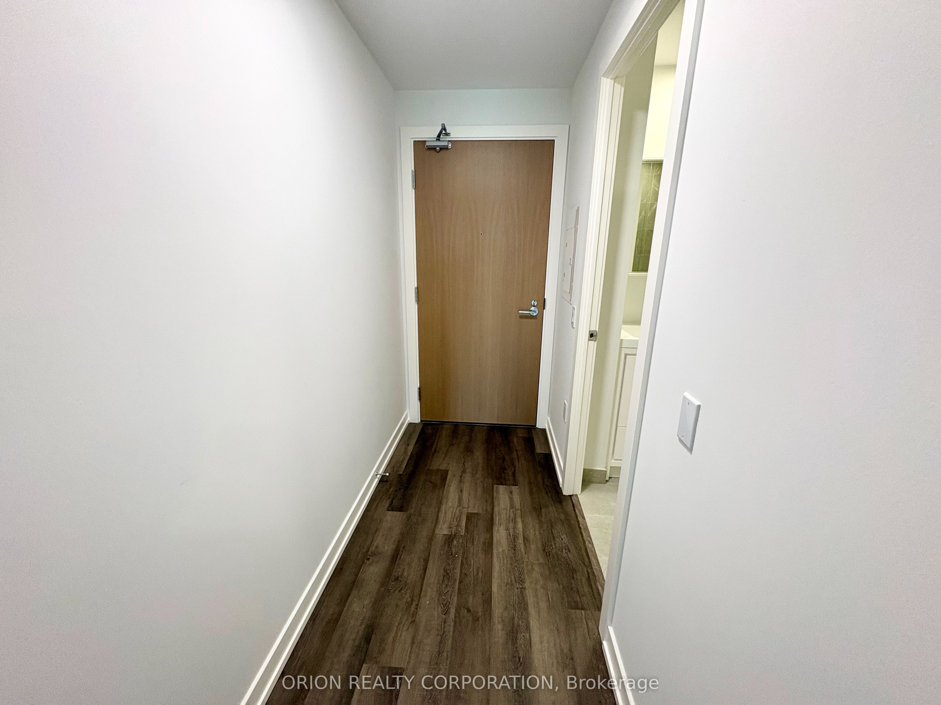 Unit 211 - 5 Meadowdale Road, Vaughan 5