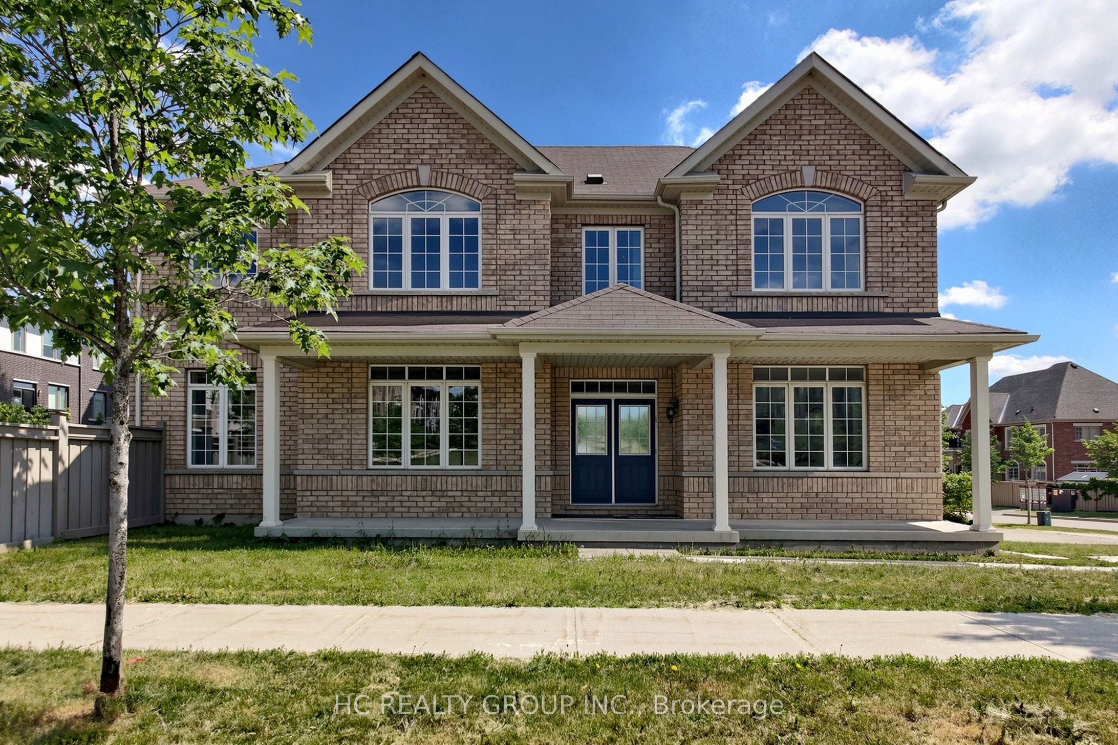 2 Apple Grove Court, Vaughan 2