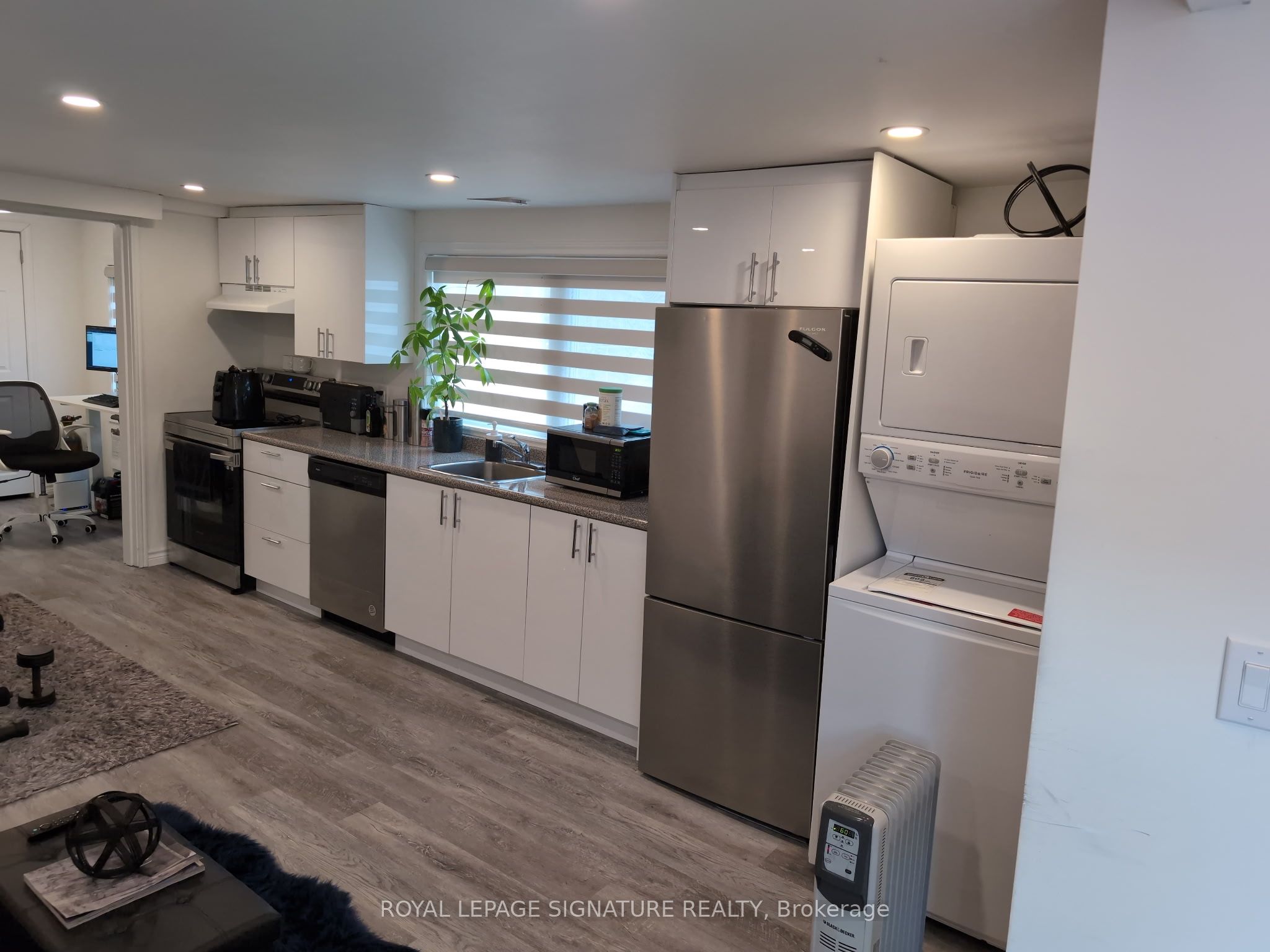 Unit 3 - 5749 Lakeshore Road, Whitchurch-Stouffville 3