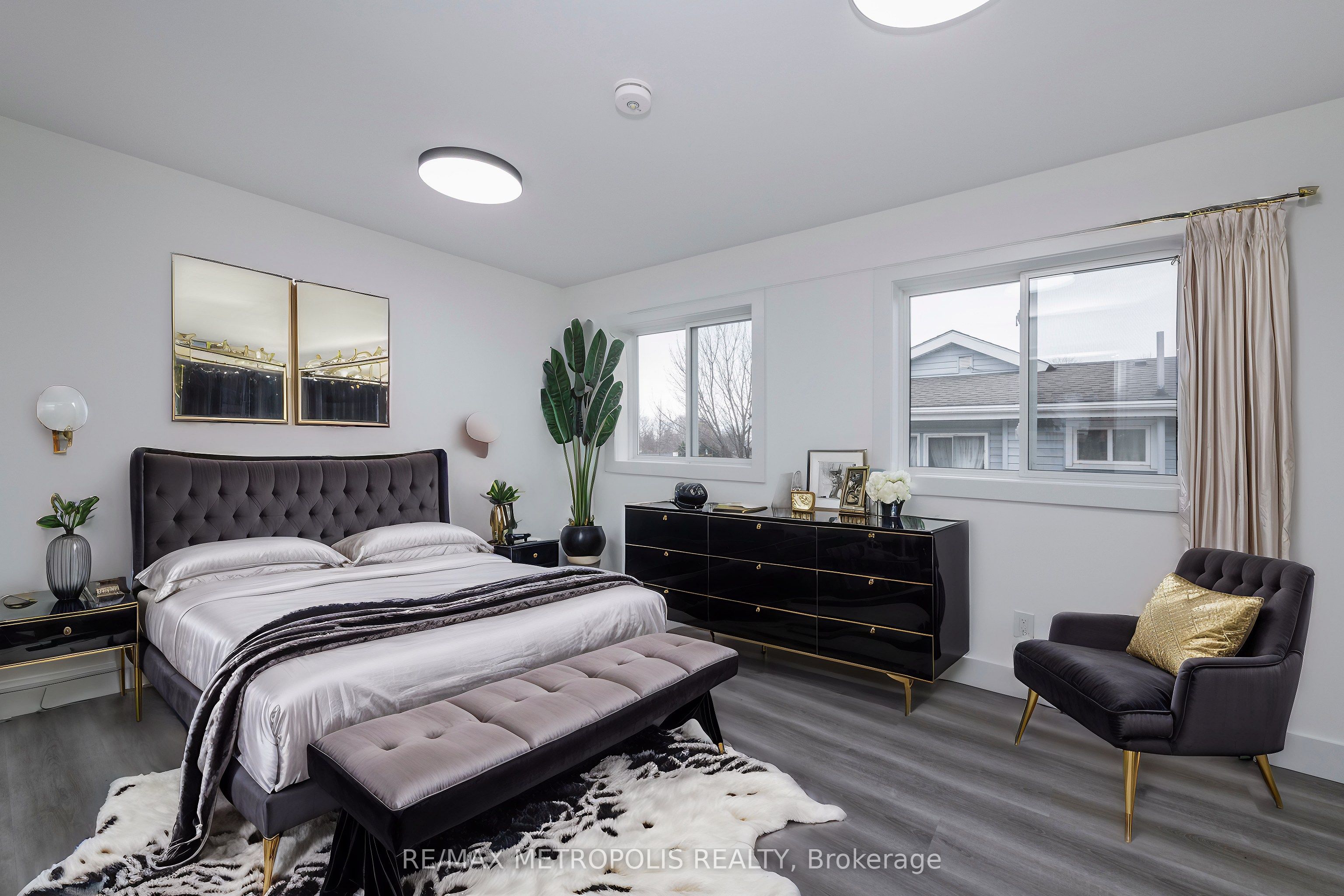 759 Innisfil Beach Road, Innisfil 4