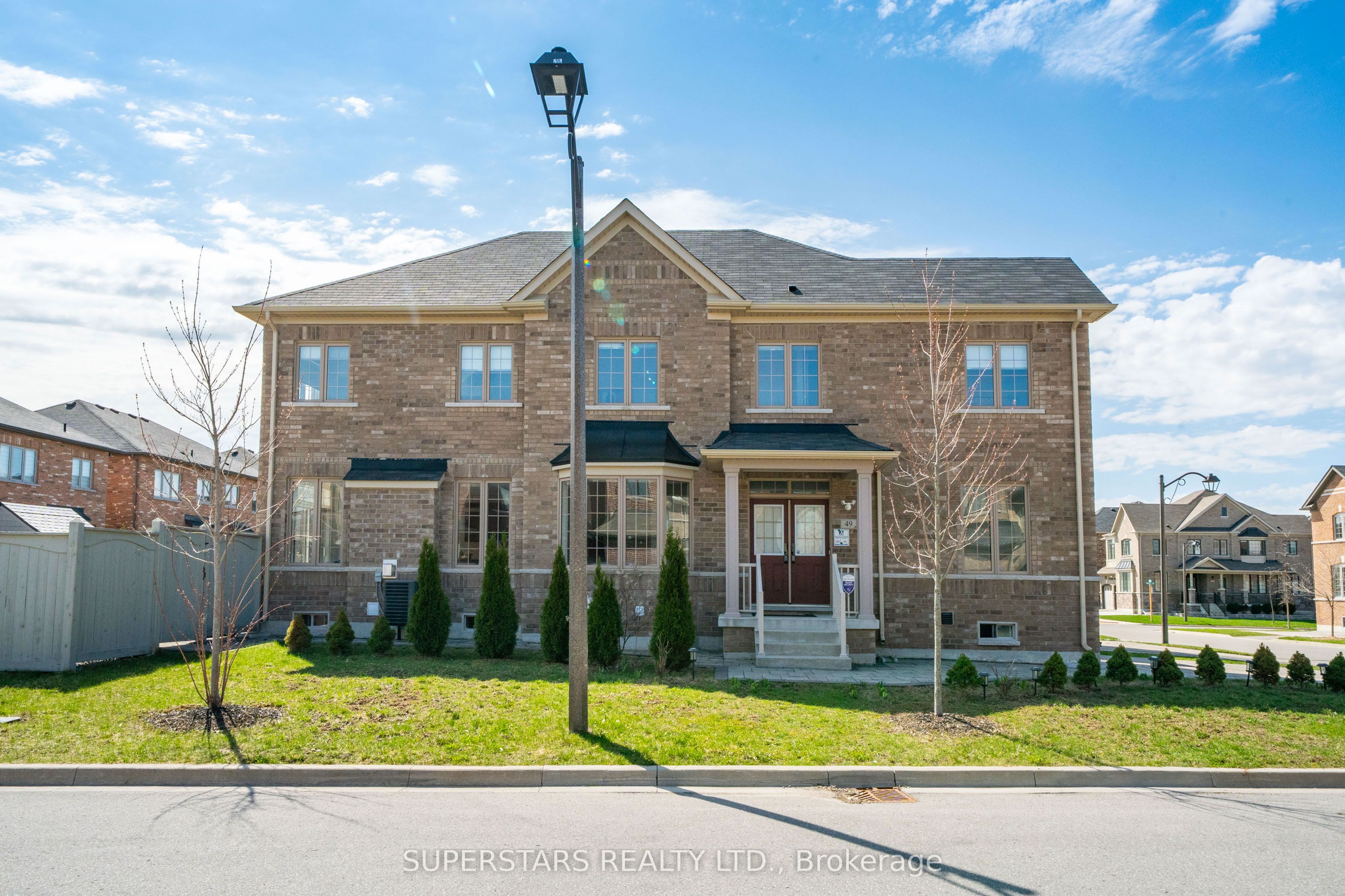 Unit Basement - 49 Birkett Way, Whitchurch-Stouffville 2