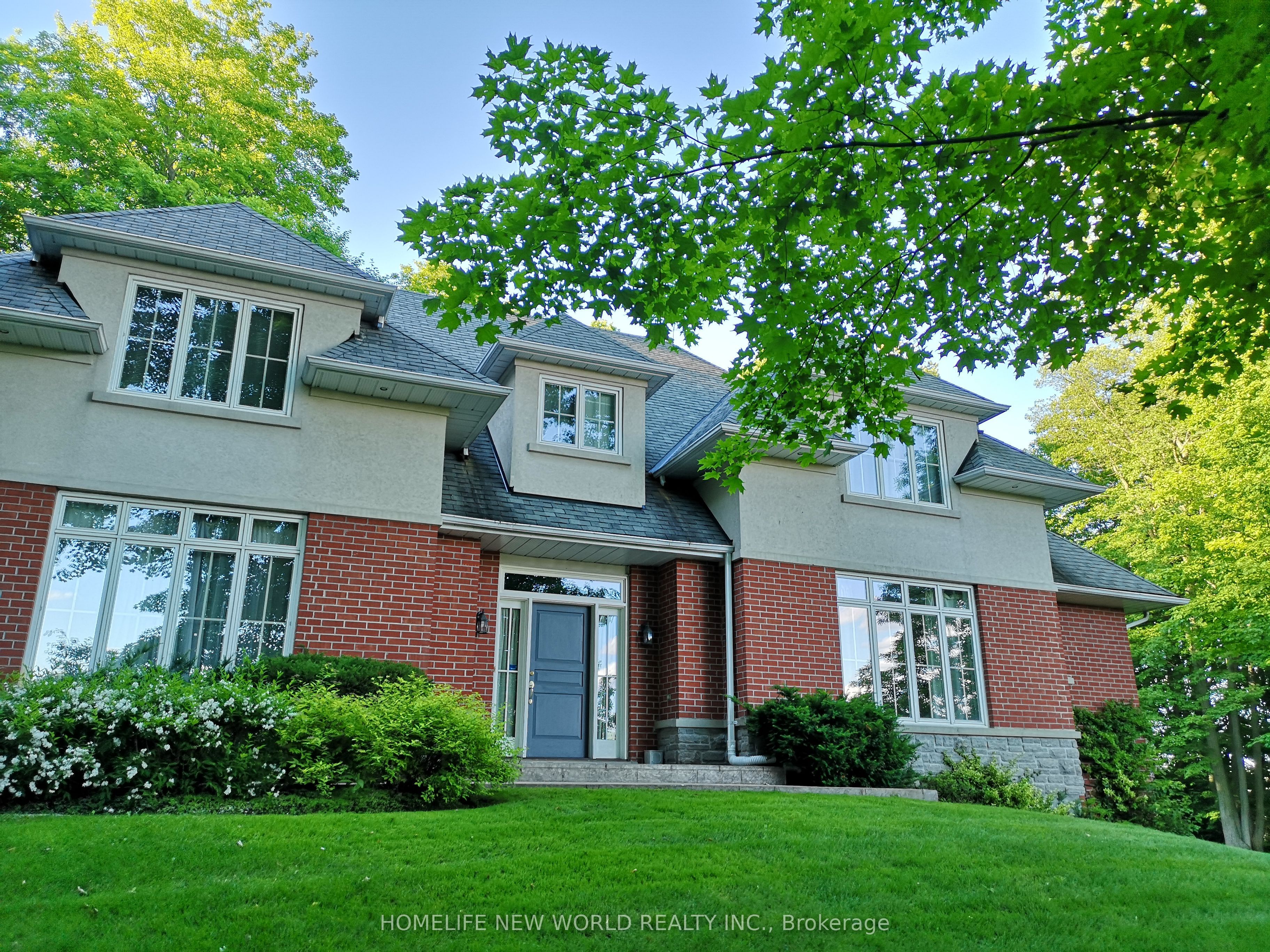 36 Country Heights Drive, Richmond Hill 2