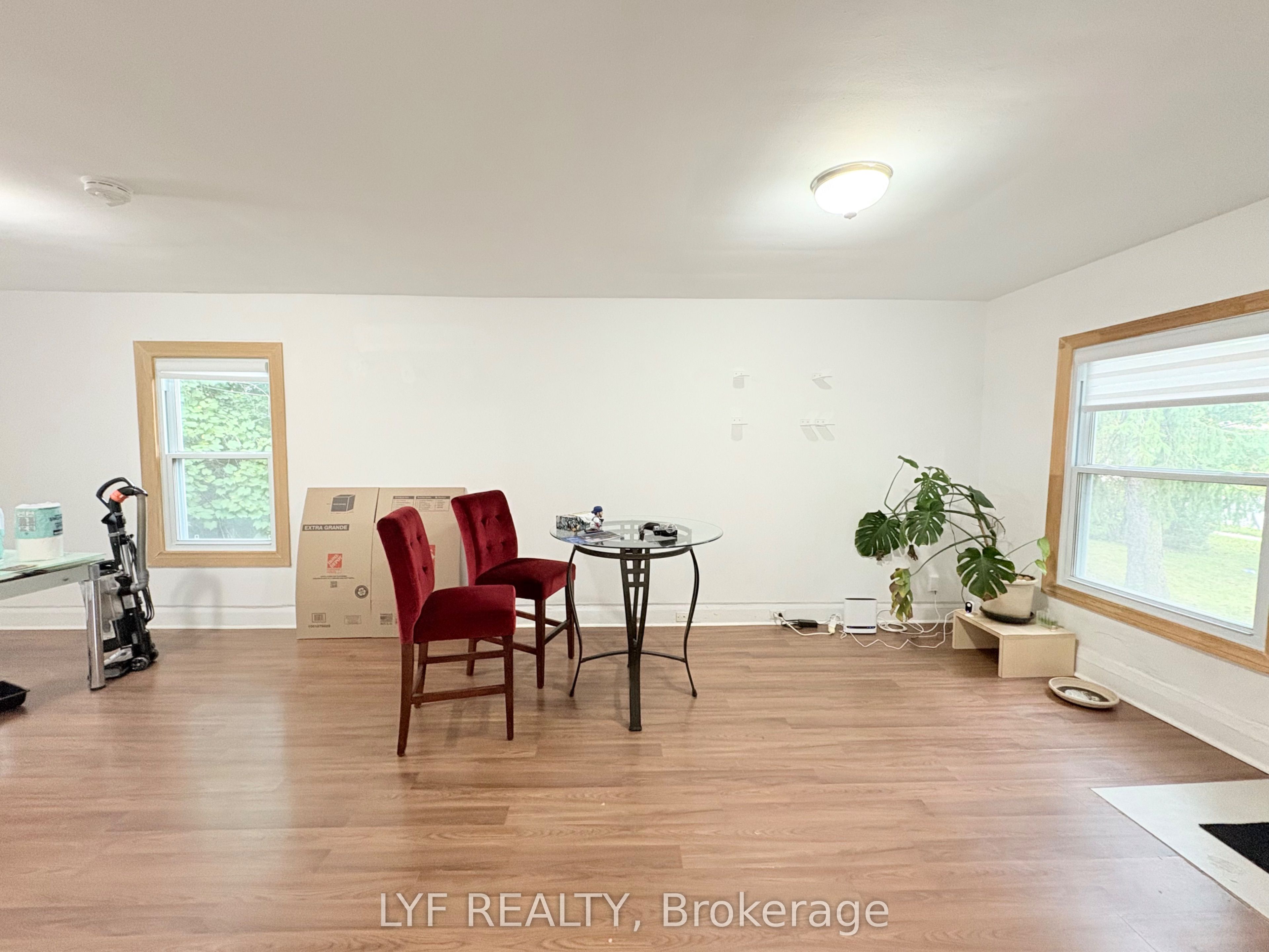 Unit RM 1 - 173 Maple Avenue, Richmond Hill 5