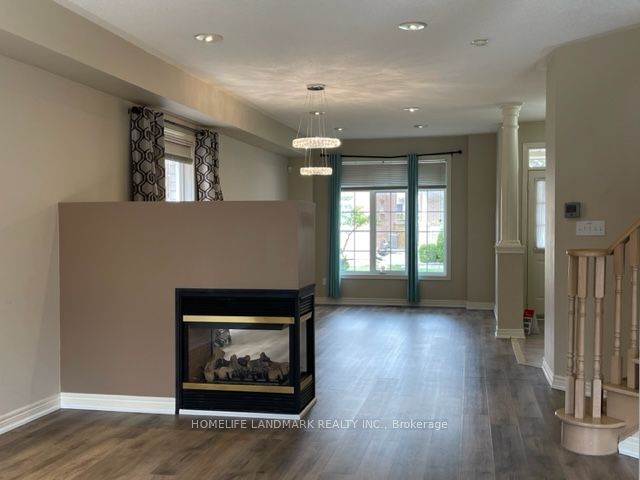 46 Stoneheath Crescent, Markham 4
