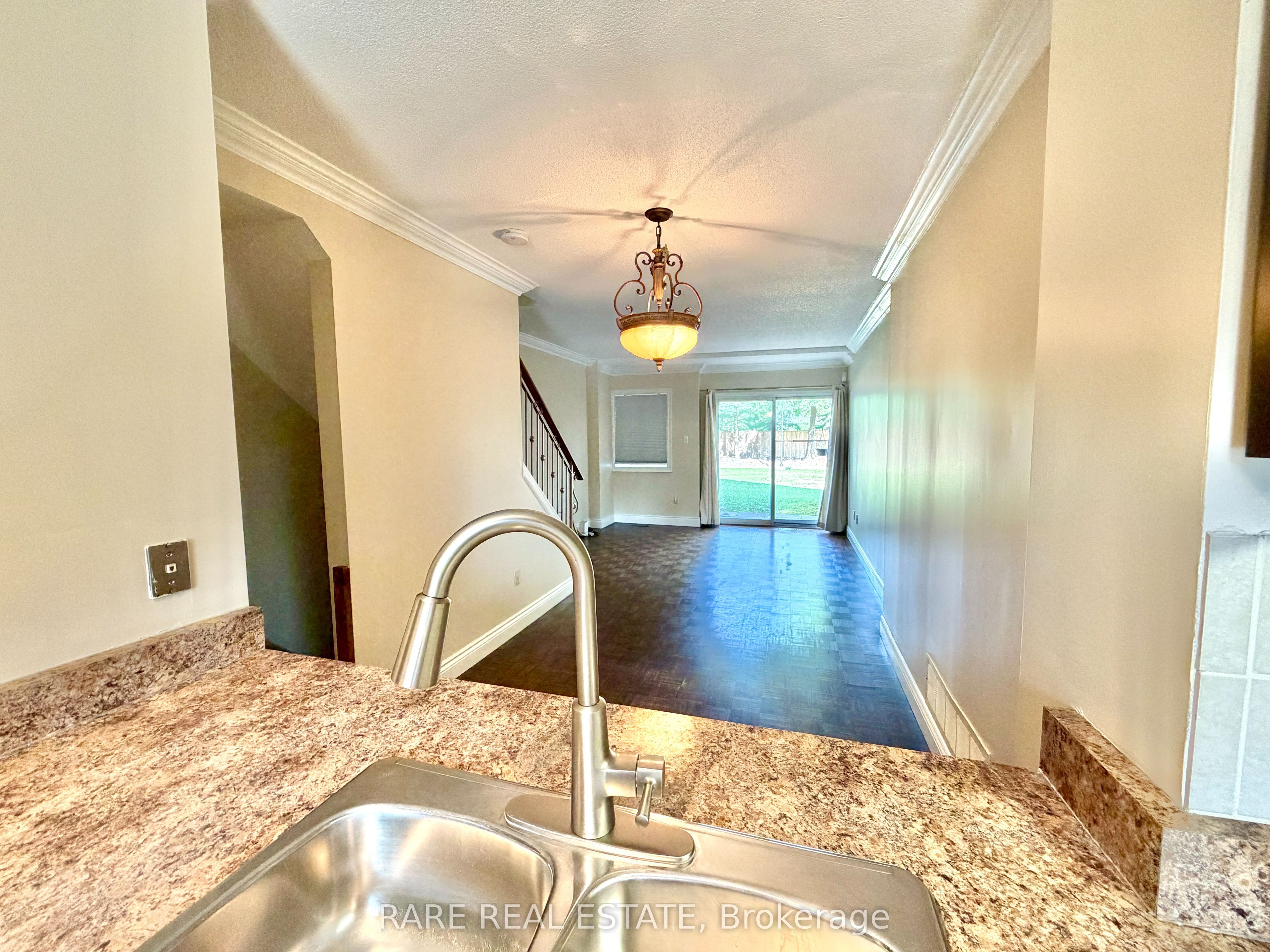Unit 77 - 735 New Westminster Drive, Vaughan 5