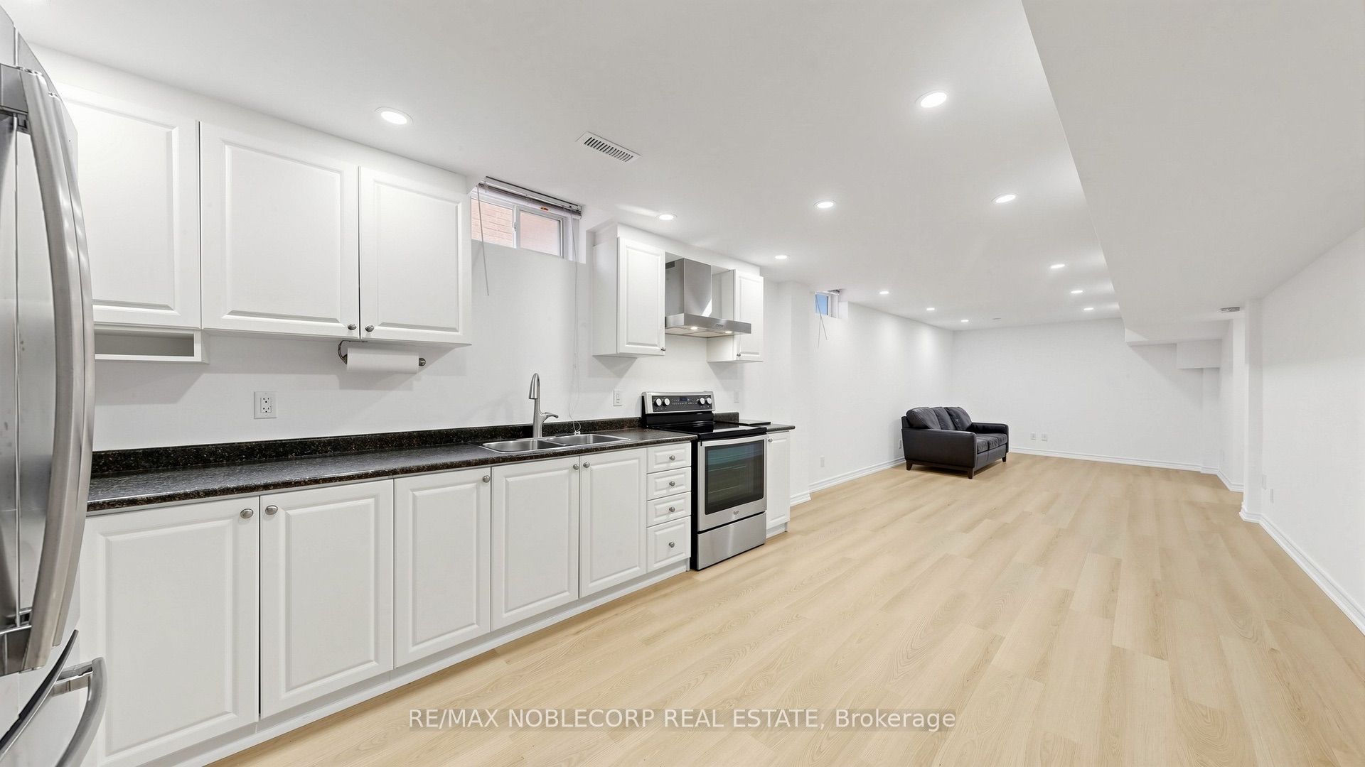 Unit Lower - 103 Longhouse Street, Vaughan 3
