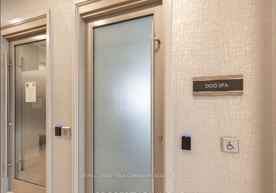 Unit 216W - 10 Gatineau Drive, Vaughan 4