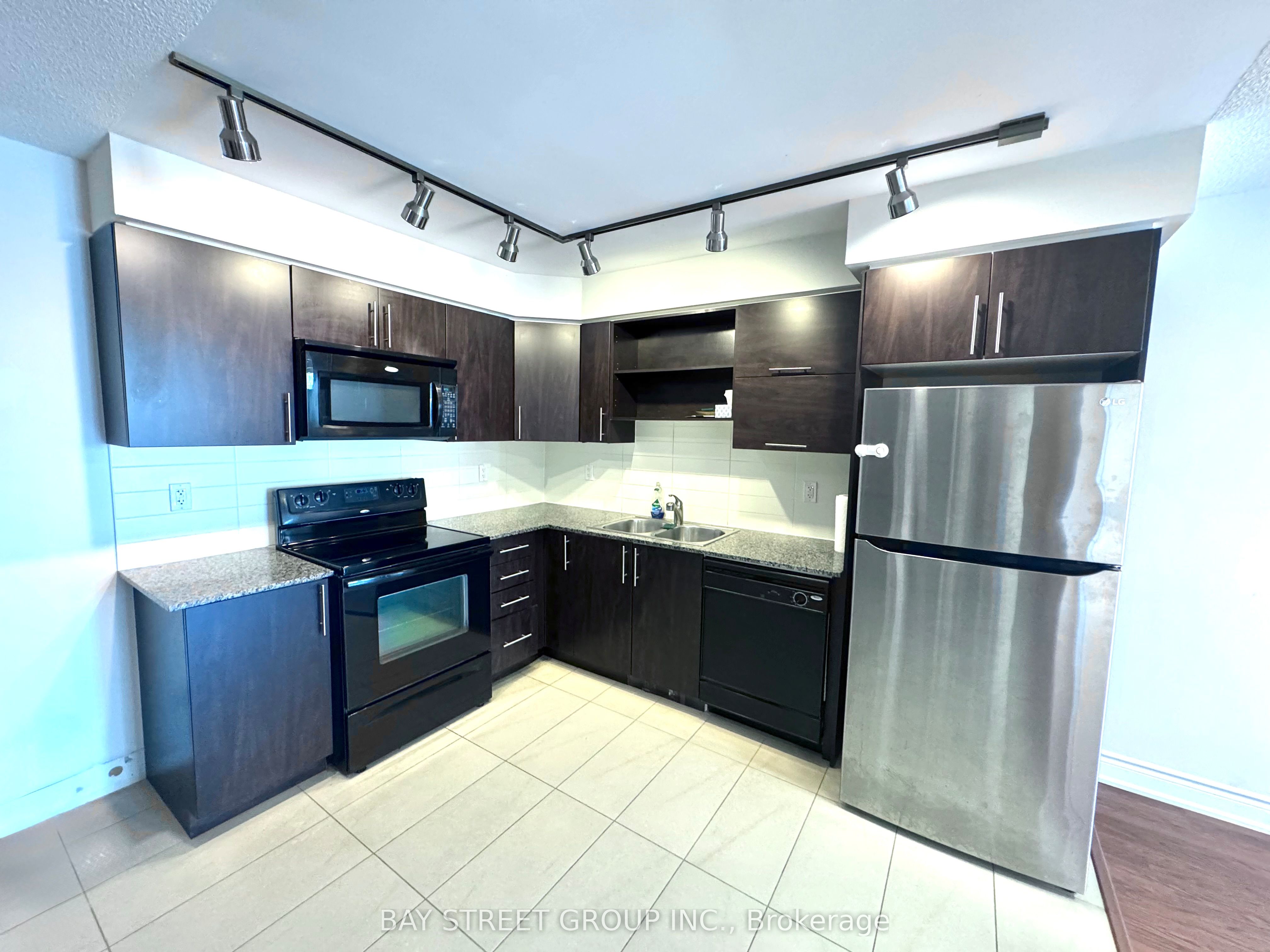Unit 908 - 60 South Town Centre Boulevard, Markham 4