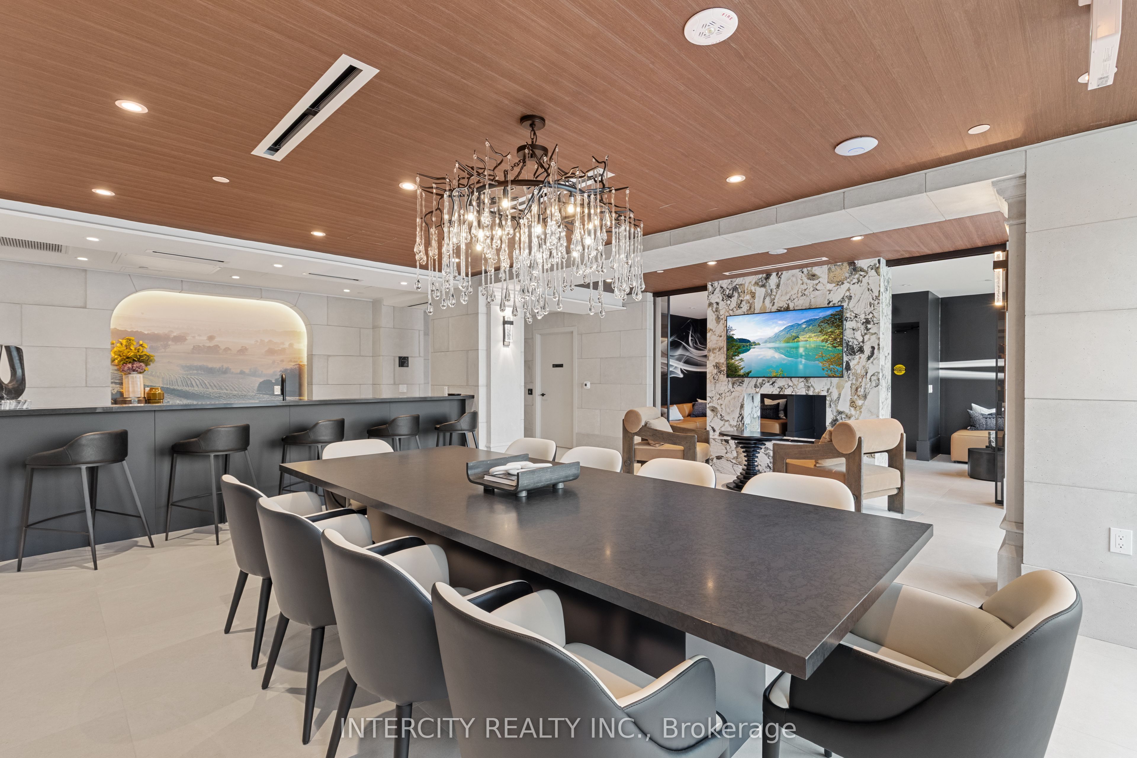 Unit 234 - 2075 King Road, King 5