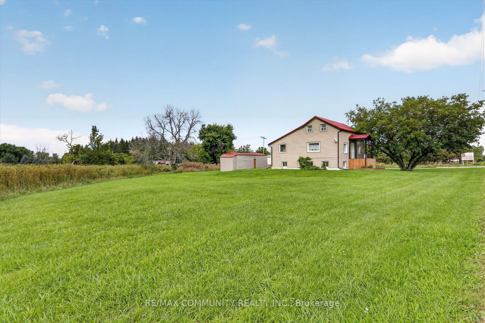 6 Sunkist Road, Georgina 4