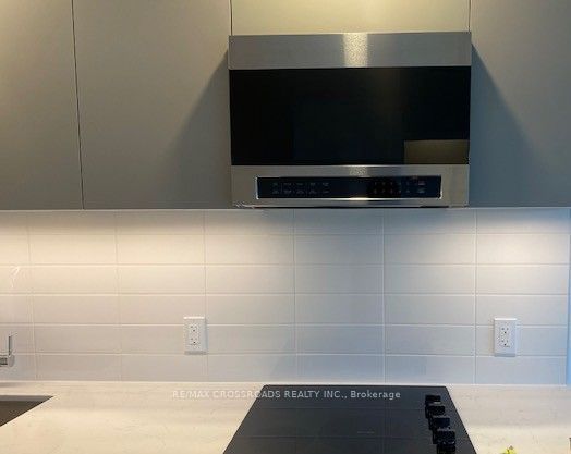 Unit 1404 - 21 Meadowvale Road, Vaughan 3