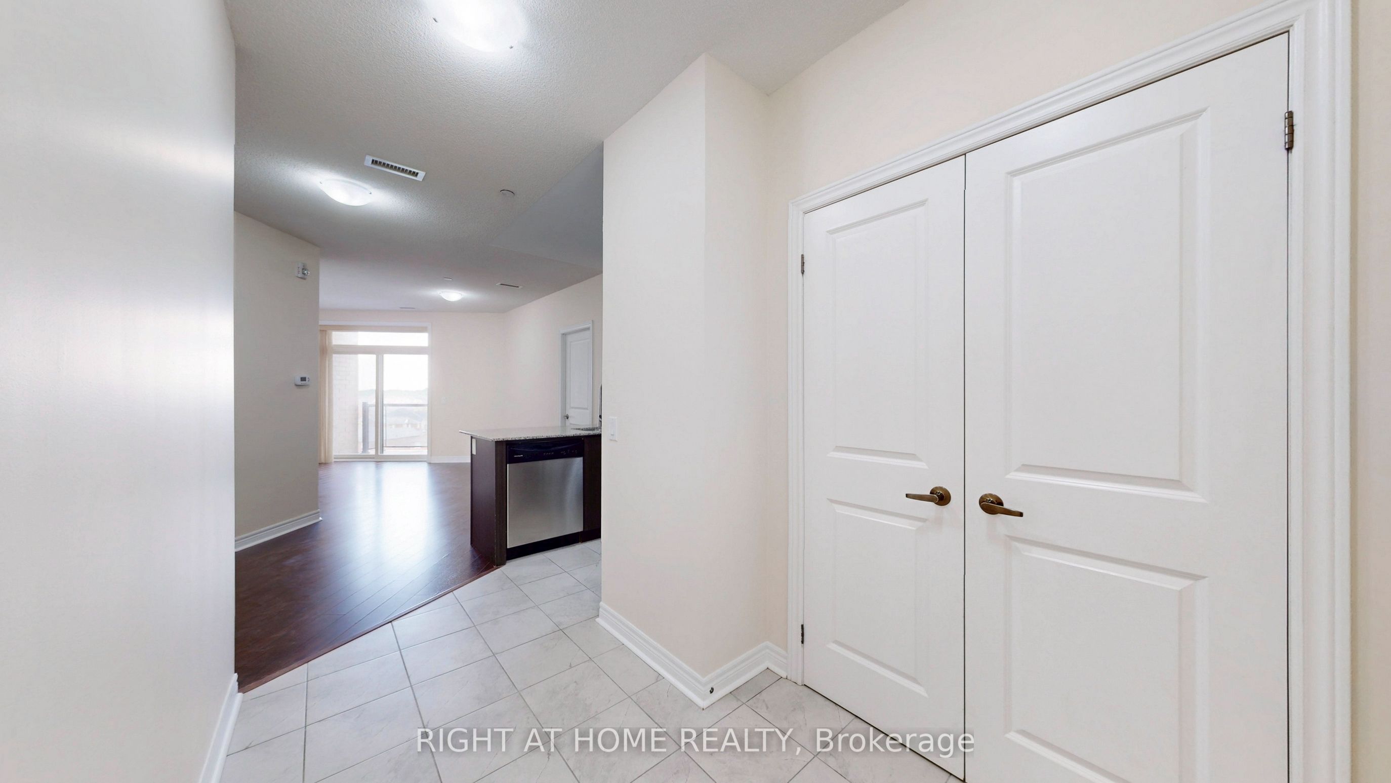 Unit 615 - 7325 Markham Road, Markham 2