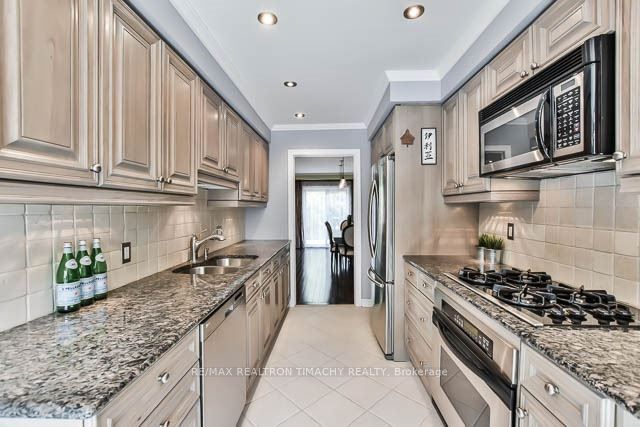 91 Confederation Way, Markham 4