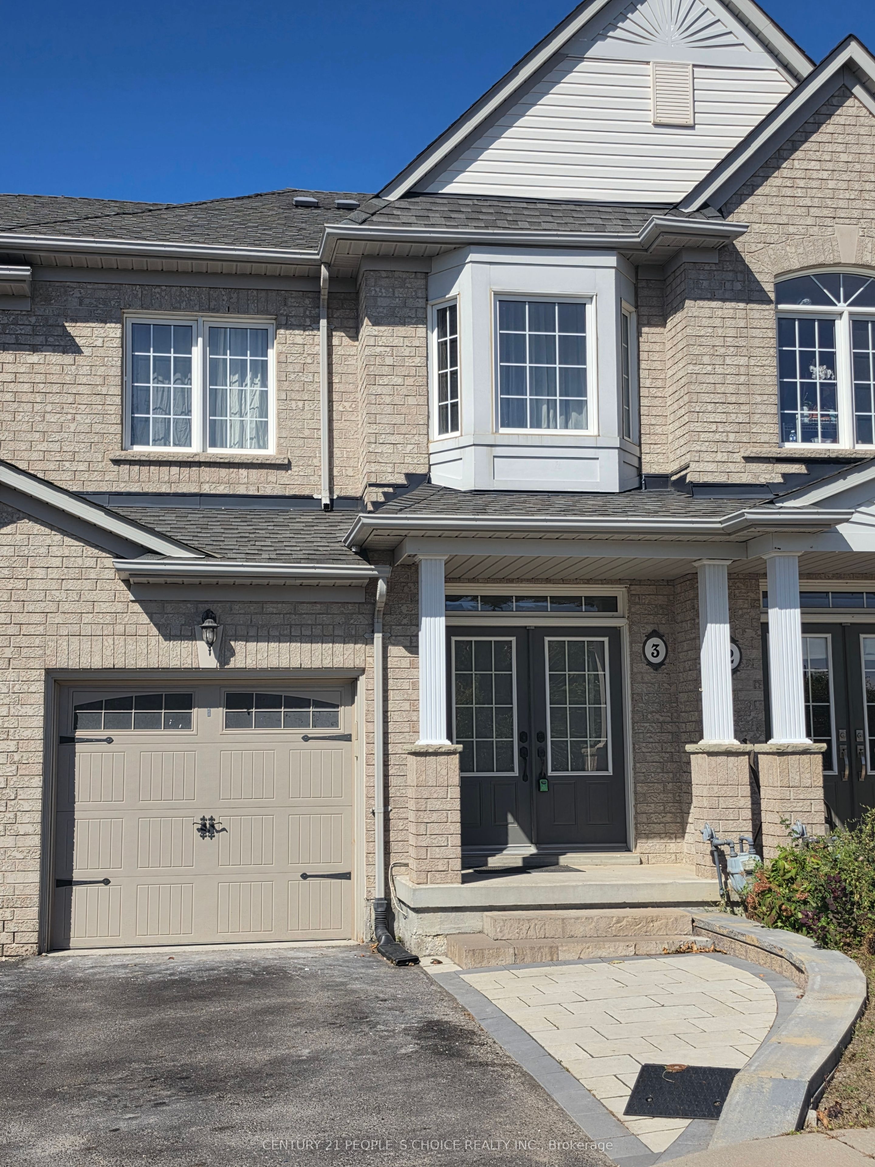 Unit 3 - 320 Ravineview Drive, Vaughan 2