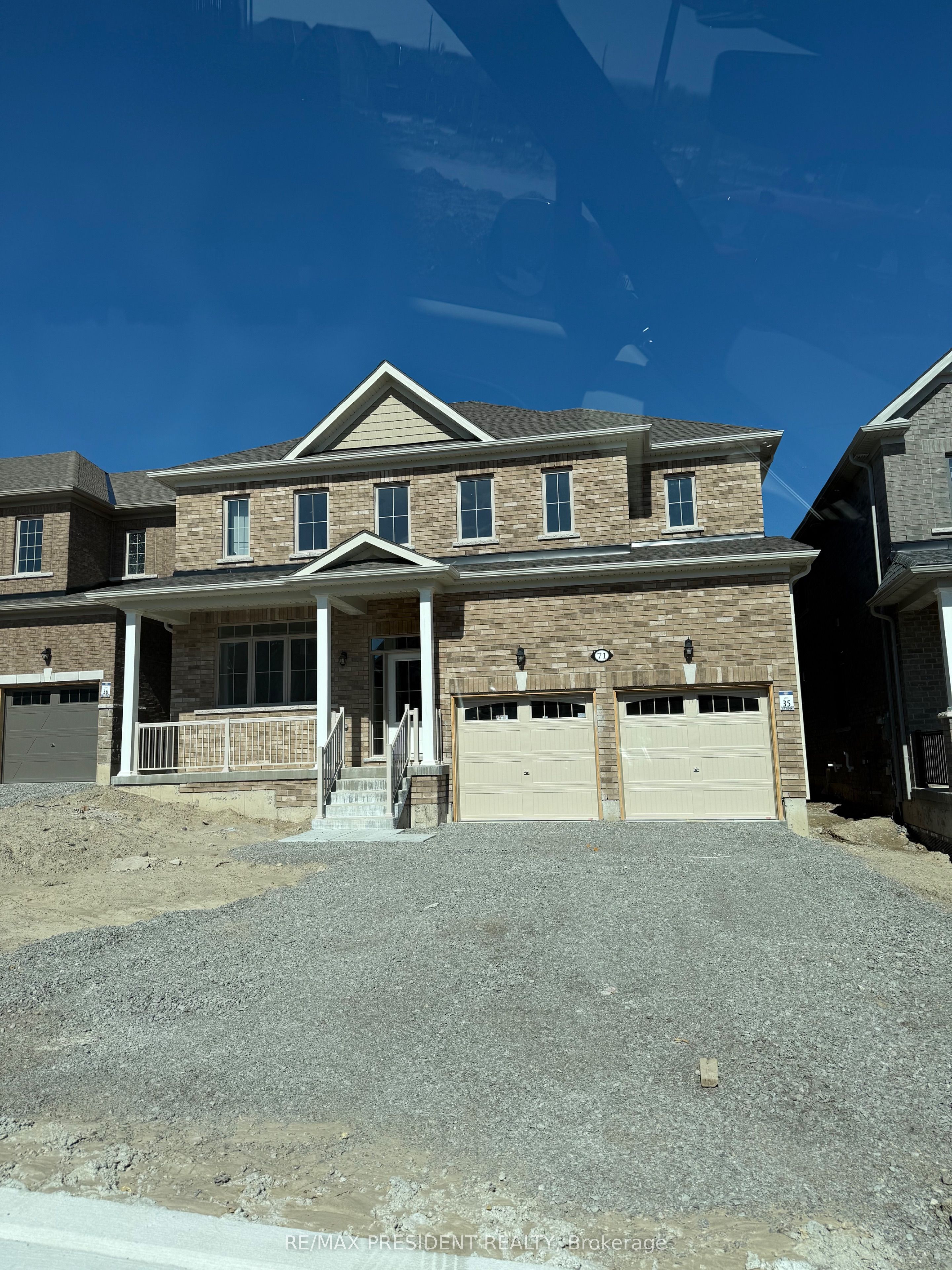 71 Lawrence D. Pridham Avenue, New Tecumseth 2