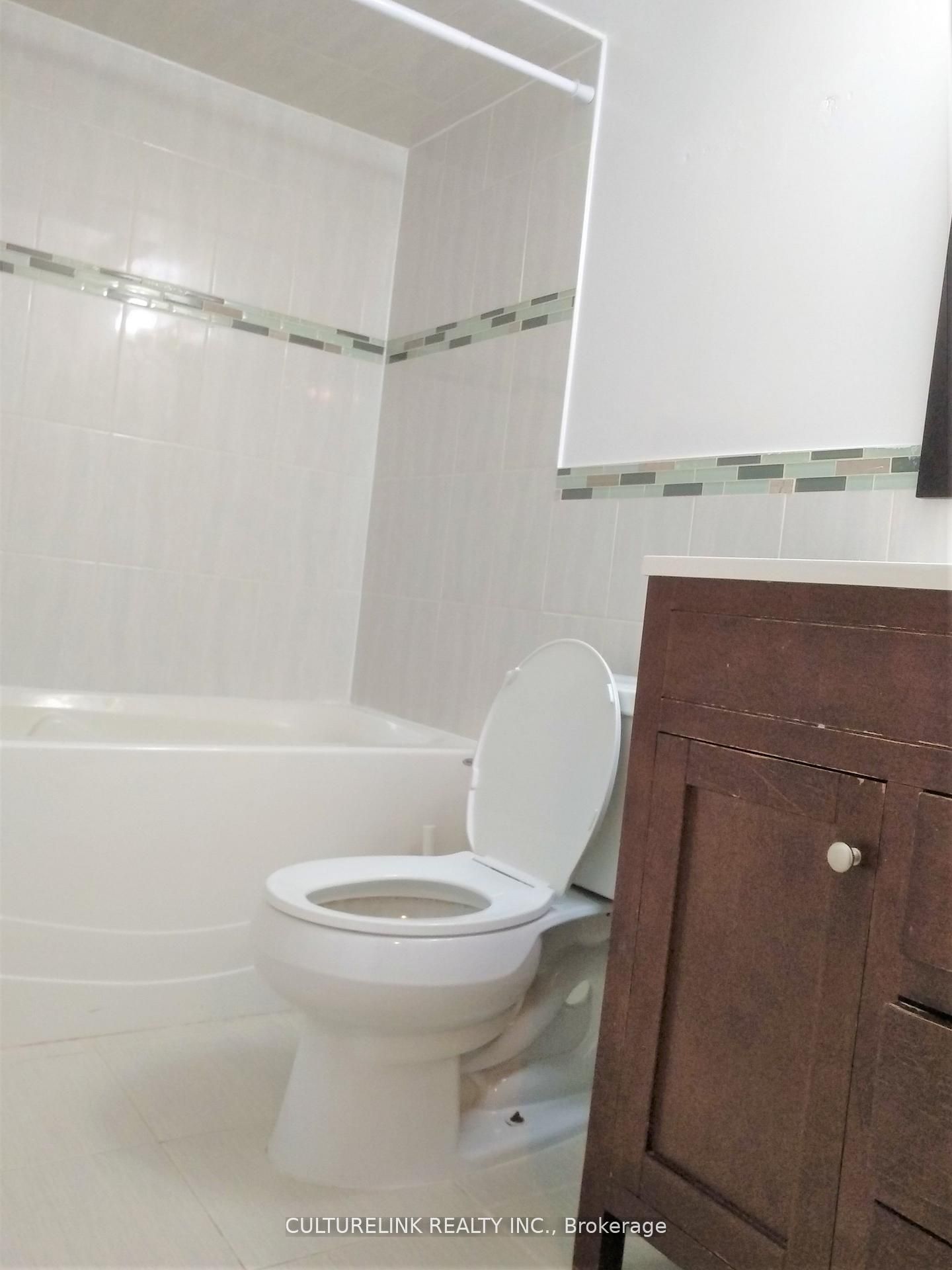 Unit Bsmt - 30 Rockport Crescent, Richmond Hill 5