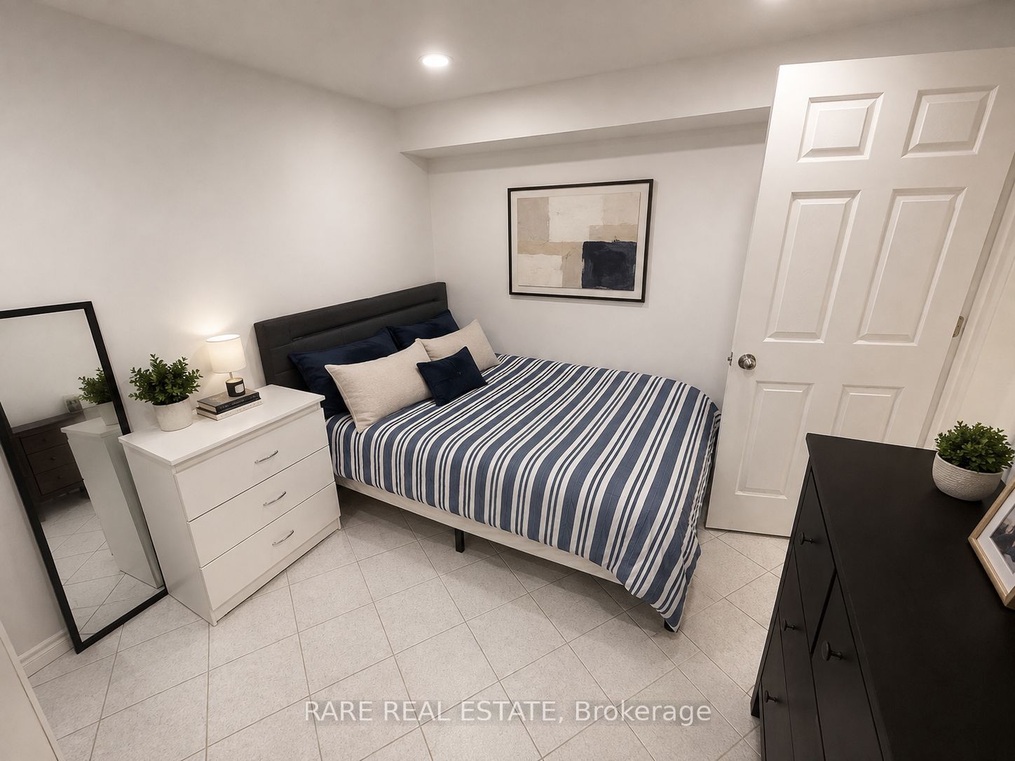 Unit 1 - 130 Glen Shields Avenue, Vaughan 5