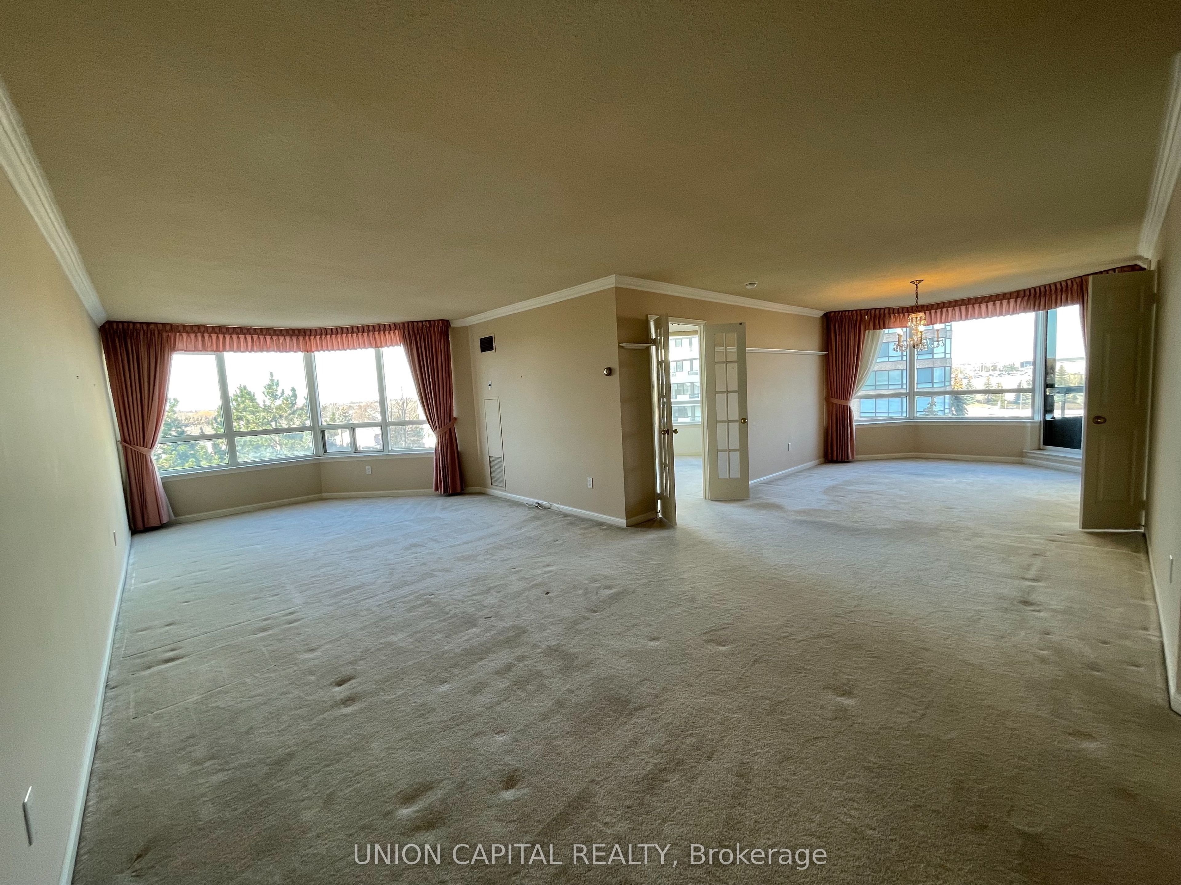 Unit 515 - 610 Bullock Drive, Markham 5