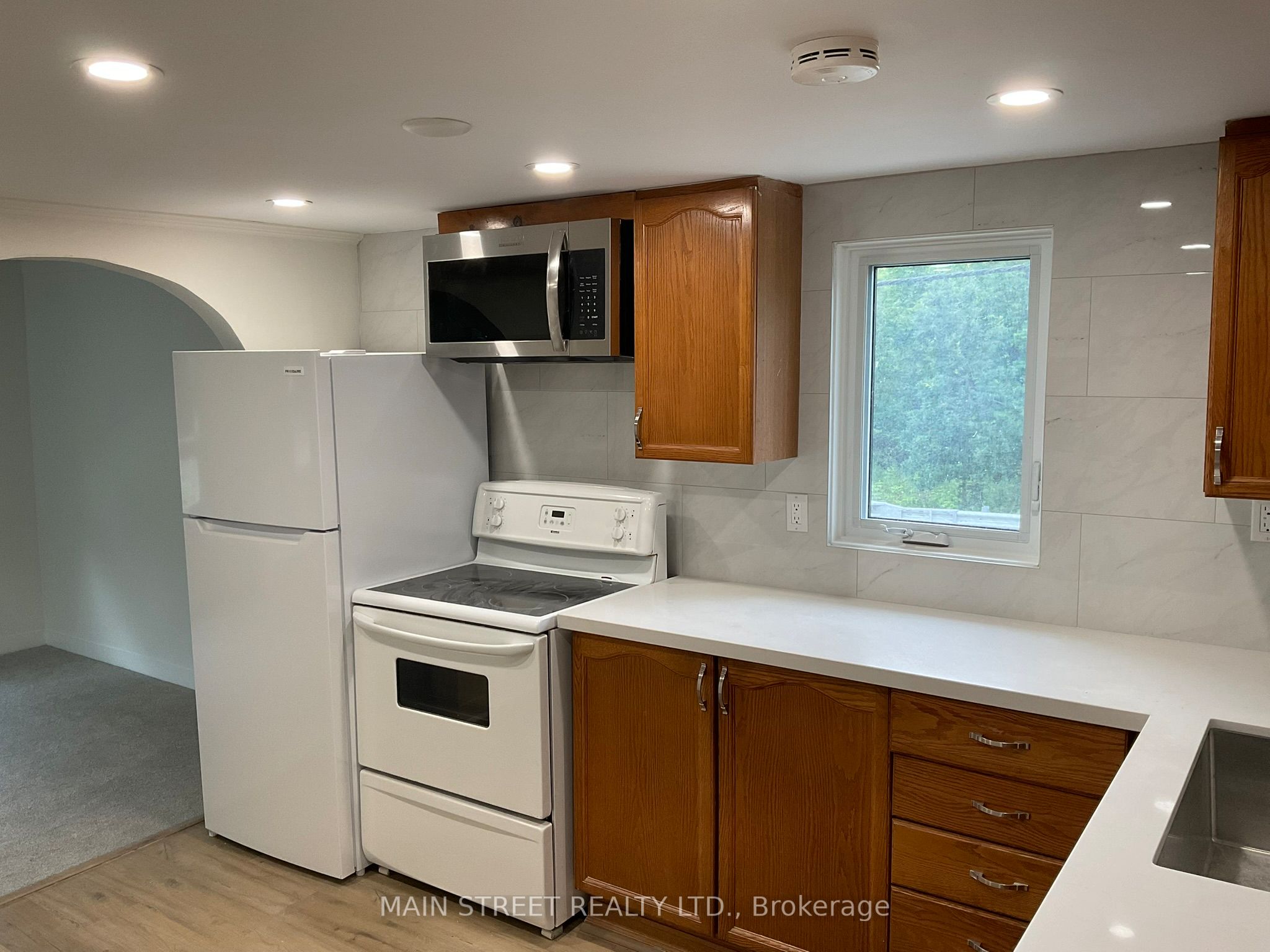 Unit UPPER - 161 CHARLOTTE Street, Newmarket 2