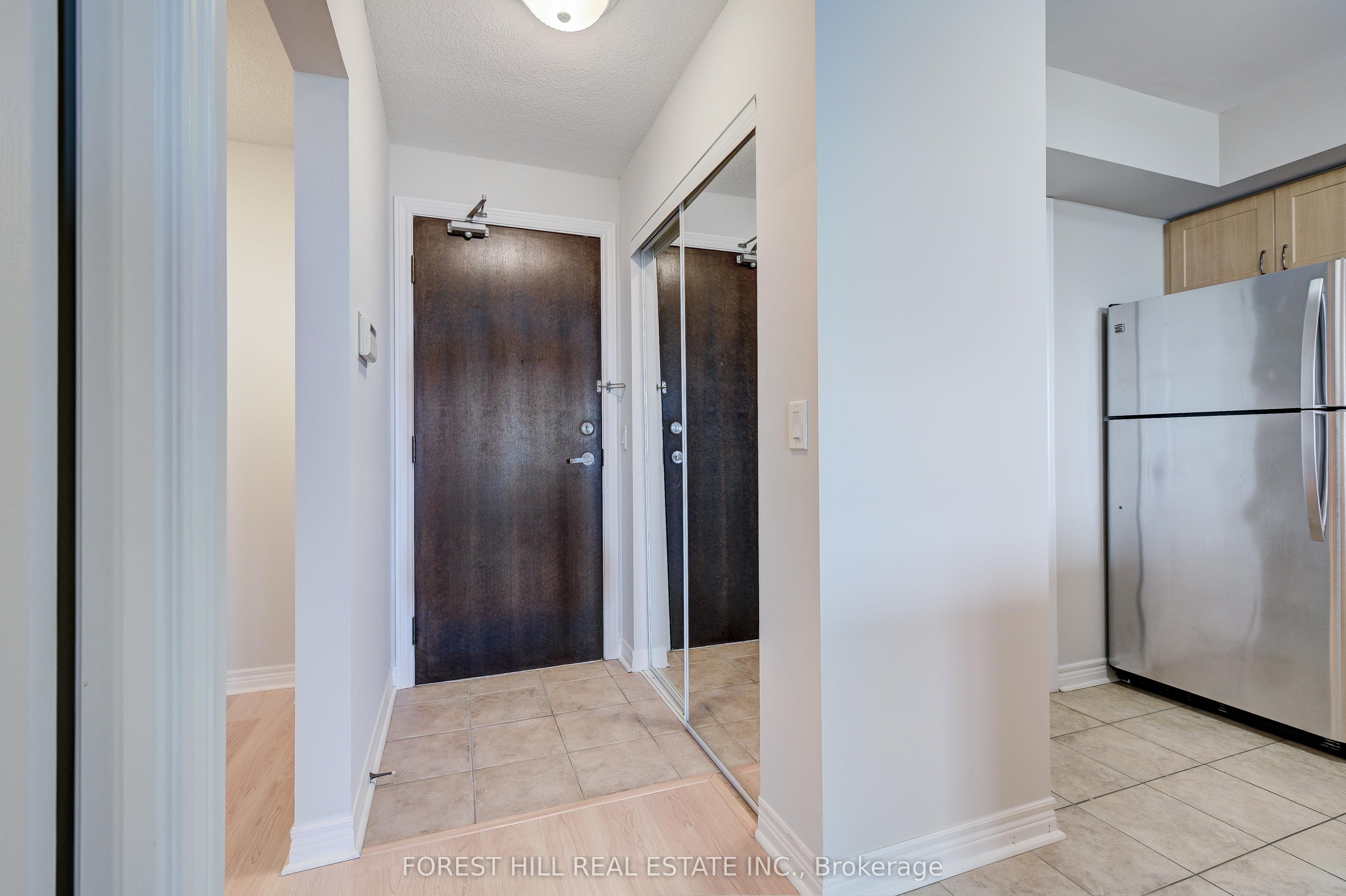 Unit 1509 - 15 North Park Road, Vaughan 4