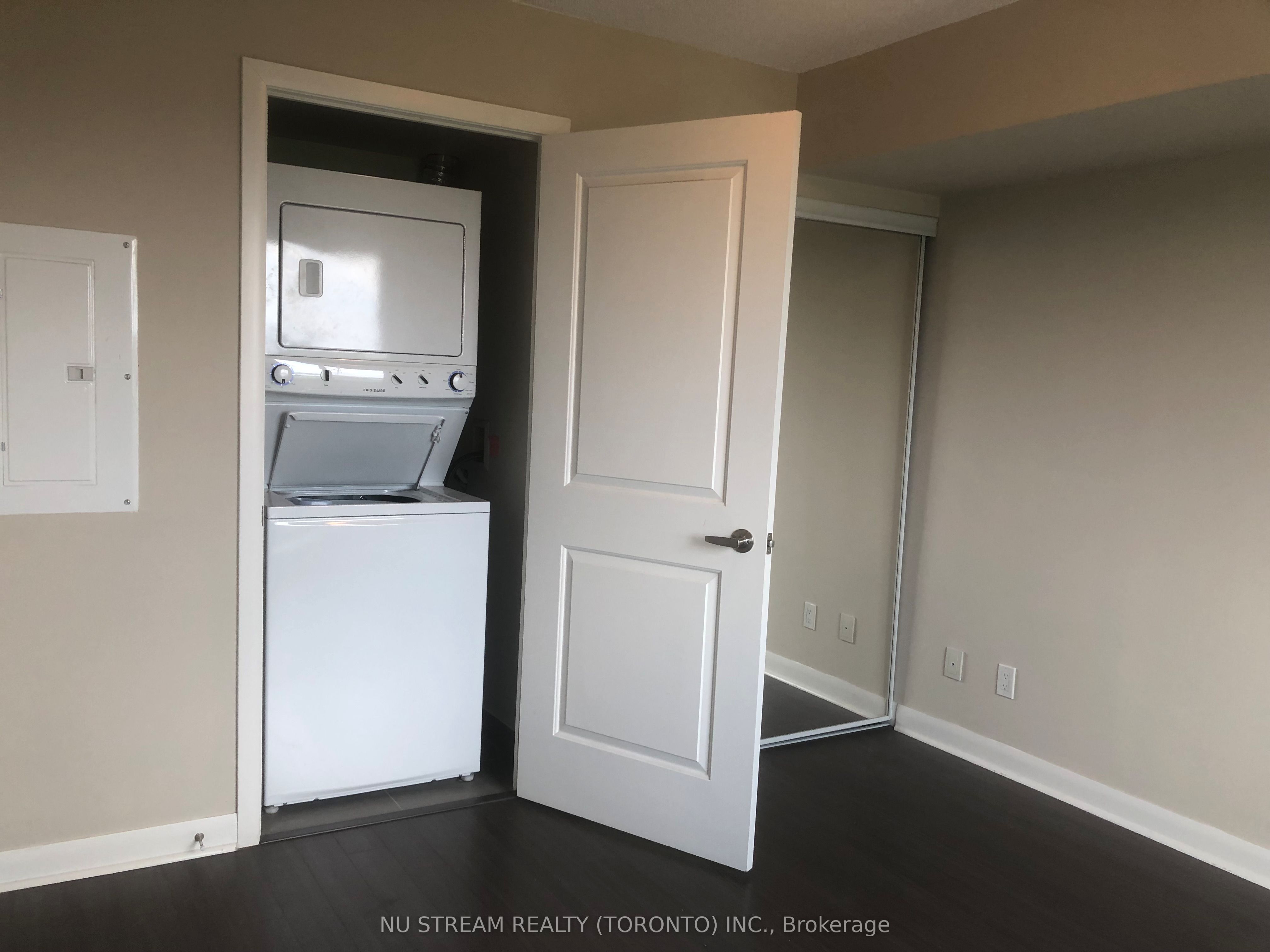 Unit 921 - 75 NORMAN BETHUNE Avenue, Richmond Hill 5